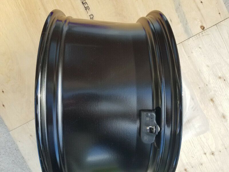 Wheels and Tires/Axles - Jaguar 20 Inch Staggered Rims - "Kasuga" - Original - W/TPMS & Pirelli Tires - New - All Years Jaguar All Models - Toronto, ON L7A0T7, Canada