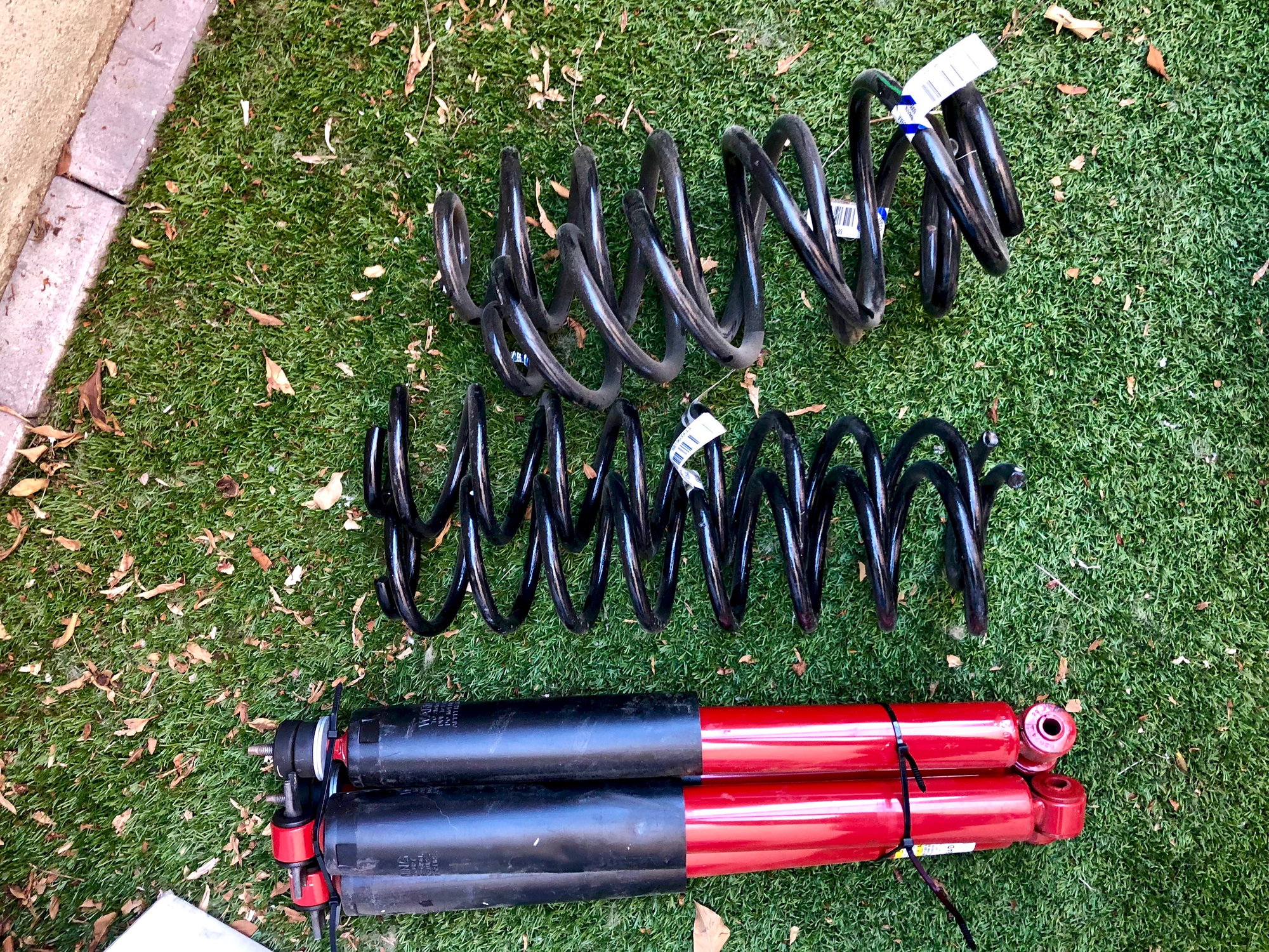 Steering/Suspension - FS: Jeep Wrangler Unlimited Rubicon Recon suspension coil springs & shocks - $100 - Used - 2007 to 2018 Jeep Wrangler - Los Angeles, CA 90066, United States