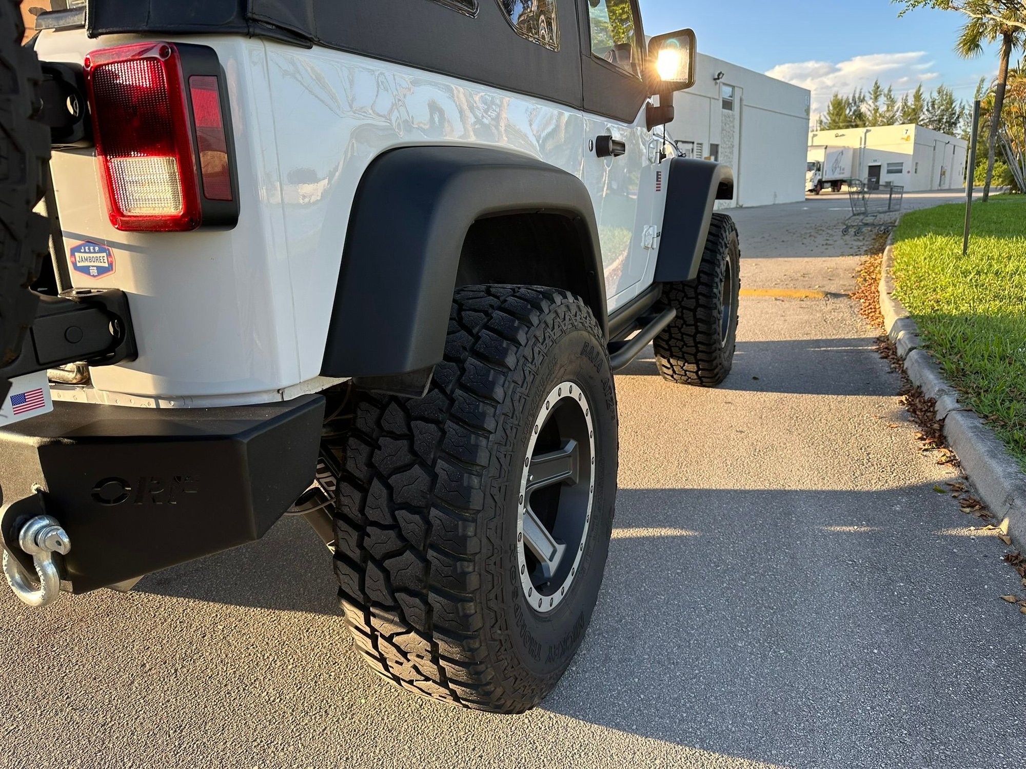 2013 Jeep Wrangler - 2013 2 Door Half Door Rubicon With Extras - Used - VIN 1C4BJWCG5DL505666 - 103,736 Miles - 6 cyl - 4WD - Manual - SUV - White - Hollywood, FL 33020, United States