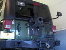 Spare Mount on Jeep2