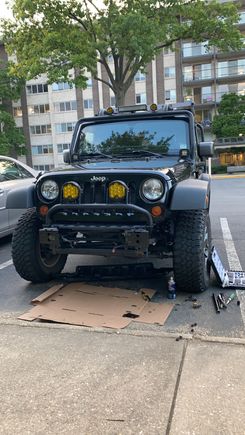 Take one hour to install rubicon bumper to my jk
