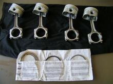 Pistons Std rings and Connecting Rods Heated and assembled