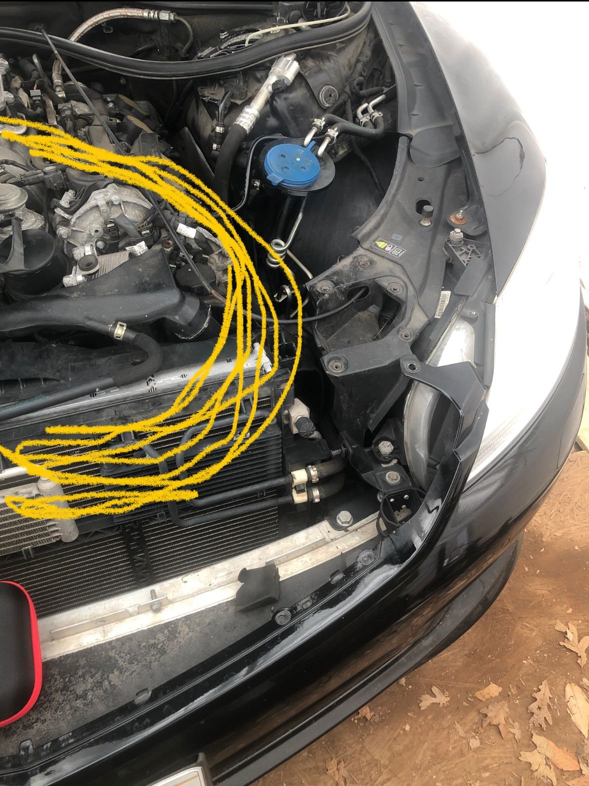 This metal pipe is only on 4Matic models. It�s impossible to remove the fan shroud without removing it. I need a little more room to replace some parts. I can�t remember if I could do this without draining the radiator. Thank you