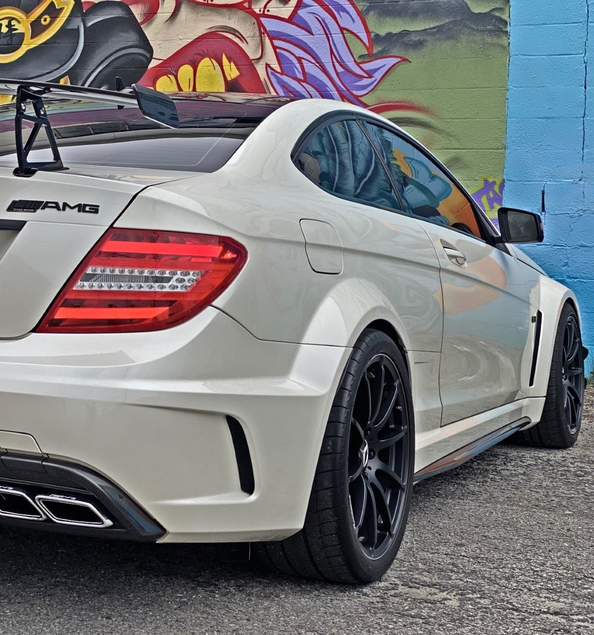 2012 Mercedes-Benz C63 AMG - 2012 C63 AMG Black Series - Used - VIN WDDGJ7HB8CF872928 - 21,500 Miles - 8 cyl - 2WD - Automatic - Coupe - White - Wilmington, NC 28403, United States