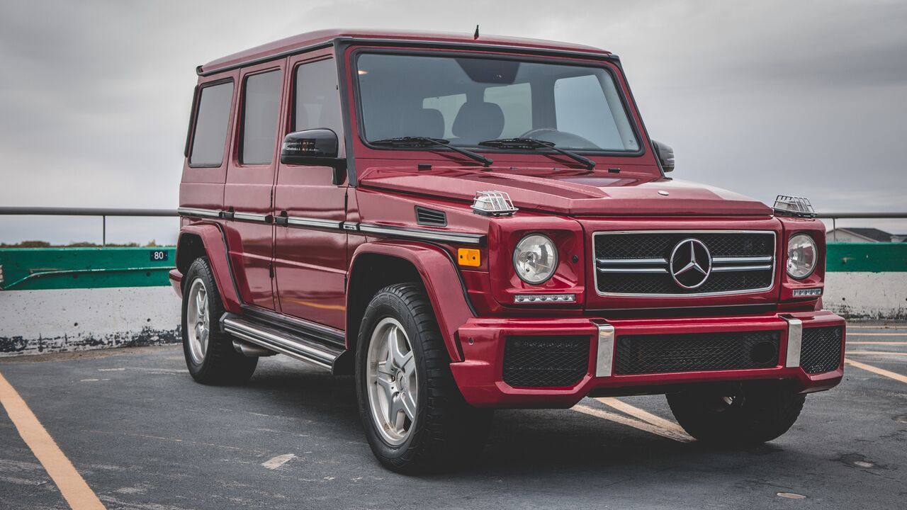 2003 Mercedes-Benz G55 AMG - 2003 Mercedes Benz G55 AMG - Used - VIN WDCYR4GE03X139103 - 89,375 Miles - 8 cyl - AWD - Automatic - SUV - Red - Regina, SK S4Y1G1, Canada