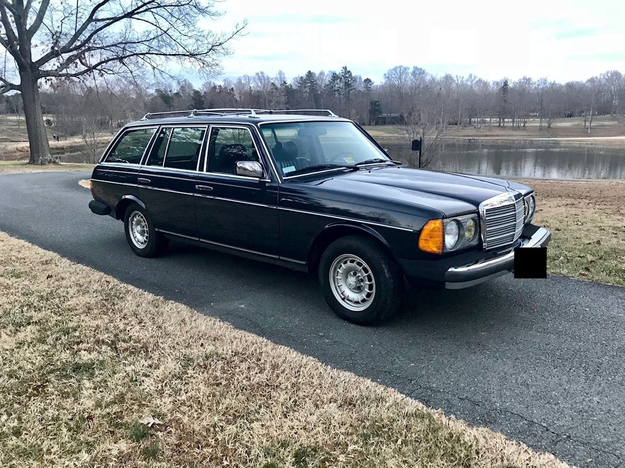 1985 Mercedes-Benz 300TD - 1985 Mercedes Benz 300TD, Great condition, Runs Well! - Used - VIN WRBAB93CXFF040373 - 240,000 Miles - 5 cyl - 2WD - Automatic - Wagon - Blue - Charlottesville, VA 22901, United States