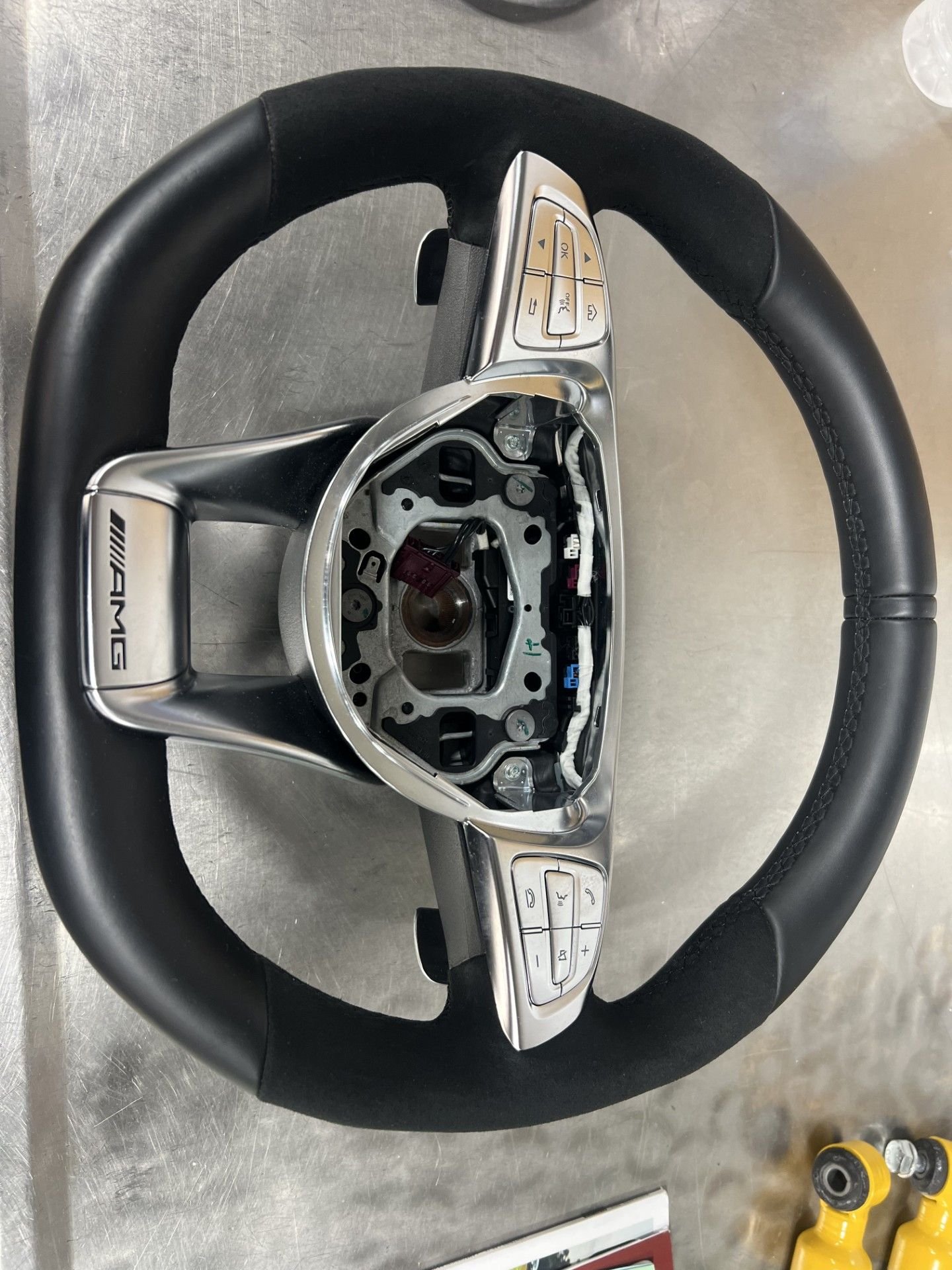 Interior/Upholstery - AMG Steering Wheel - Used - 0  All Models - Jacksonville, FL 32224, United States