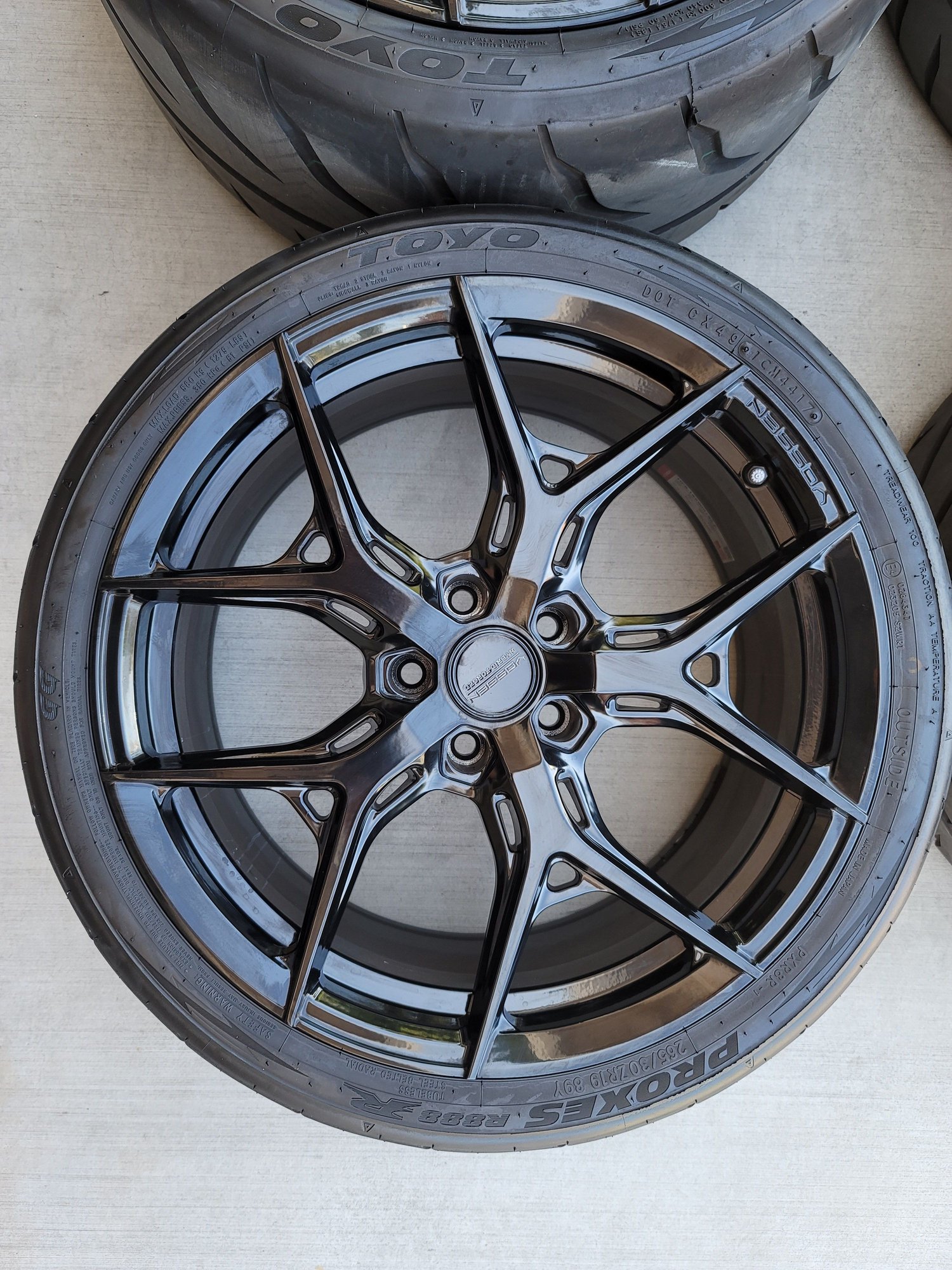 Wheels and Tires/Axles - 19" Vossen HF-5 in Gloss Black with R888R Tires and TPMS Sensors - Used - 0  All Models - Arcadia, CA 91007, United States