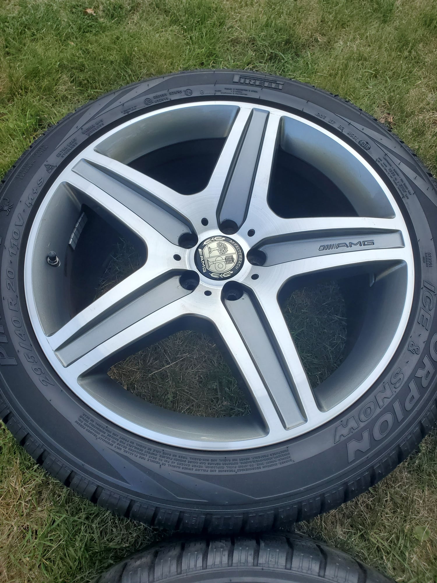 Wheels and Tires/Axles - Rare AMG Wheels for ML63 - Used - 2006 to 2011 Mercedes-Benz ML63 AMG - Fairfield, CT 06890, United States