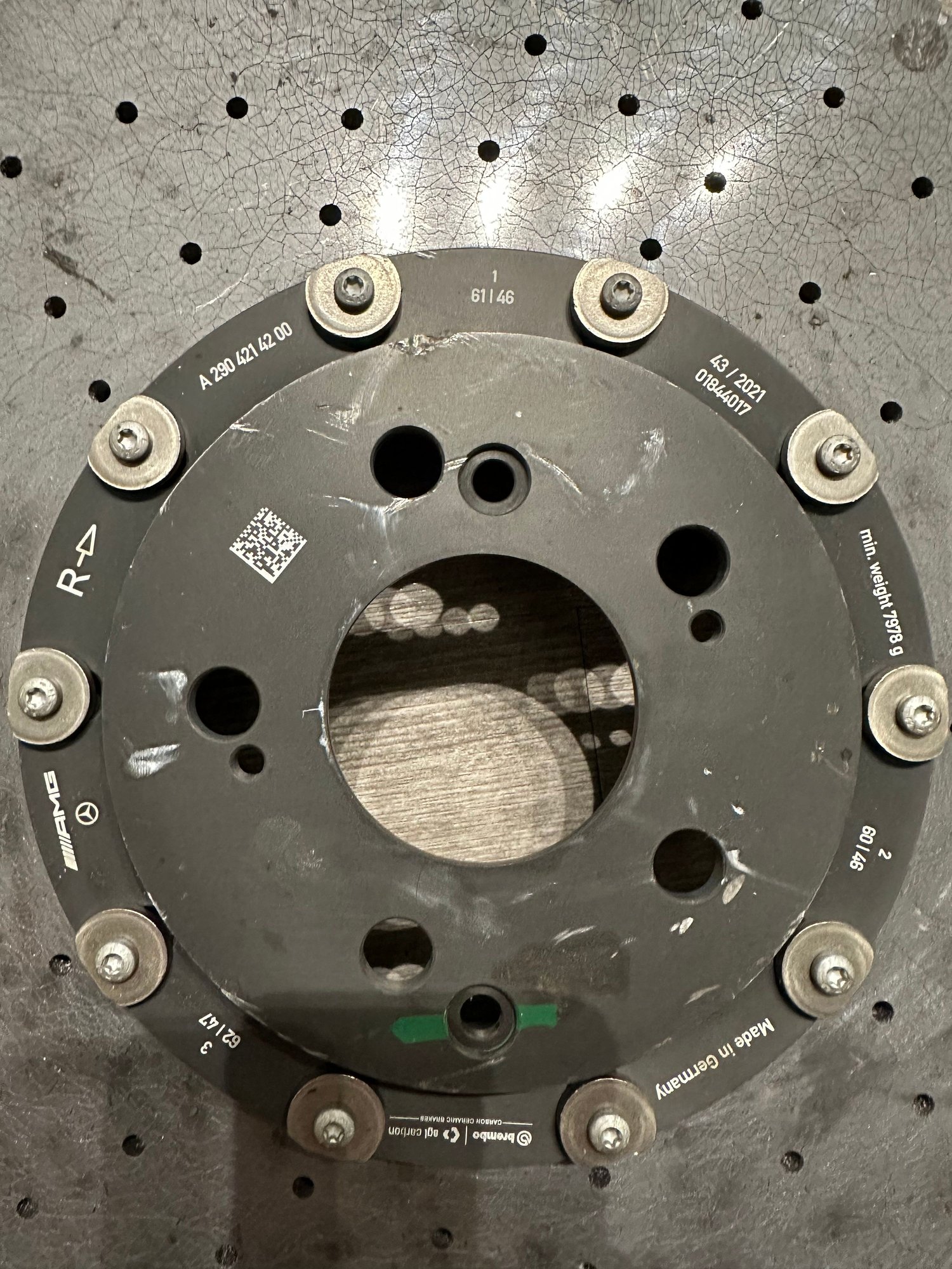 Brakes - Mercedes Benz AMG Carbon Ceramic Brake Front and Rear Rotor Disc for AMG GT-R, C63, E - Used - 2015 to 2023 Mercedes-Benz C63 AMG S - 2015 to 2023 Mercedes-Benz AMG GT R - 2015 to 2023 Mercedes-Benz E63 AMG S - 2015 to 2023 Mercedes-Benz CLS63 AMG S - Rowlett, TX 75088, United States