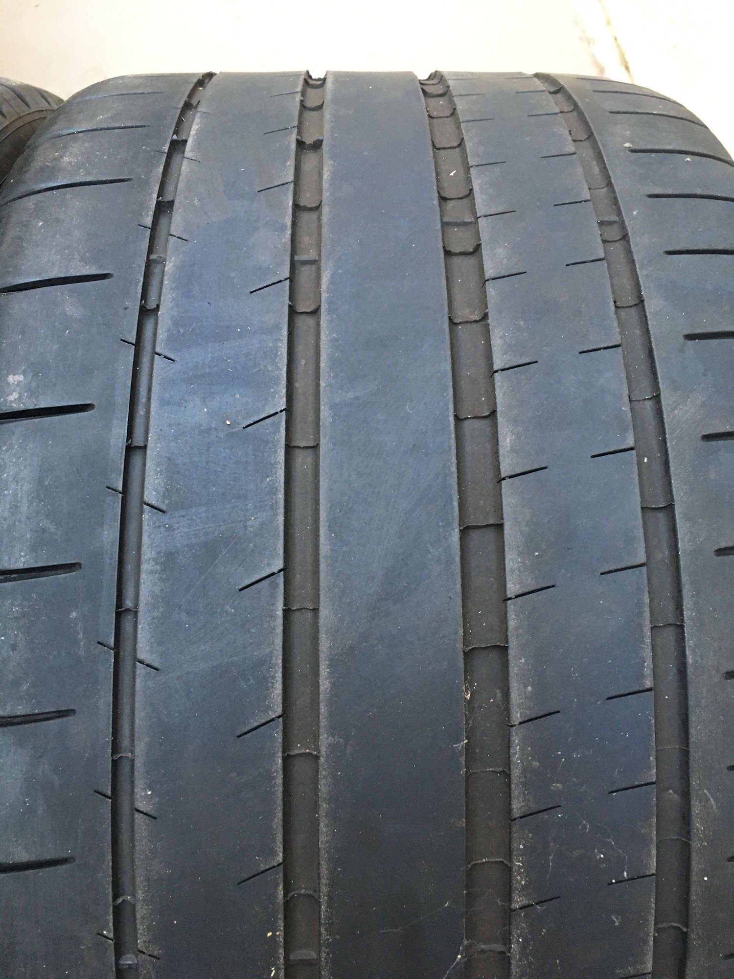 Wheels and Tires/Axles - FS: (2) Michelin Pilot Super Sport 305/30/20 - Used - Thousand Oaks, CA 91362, United States