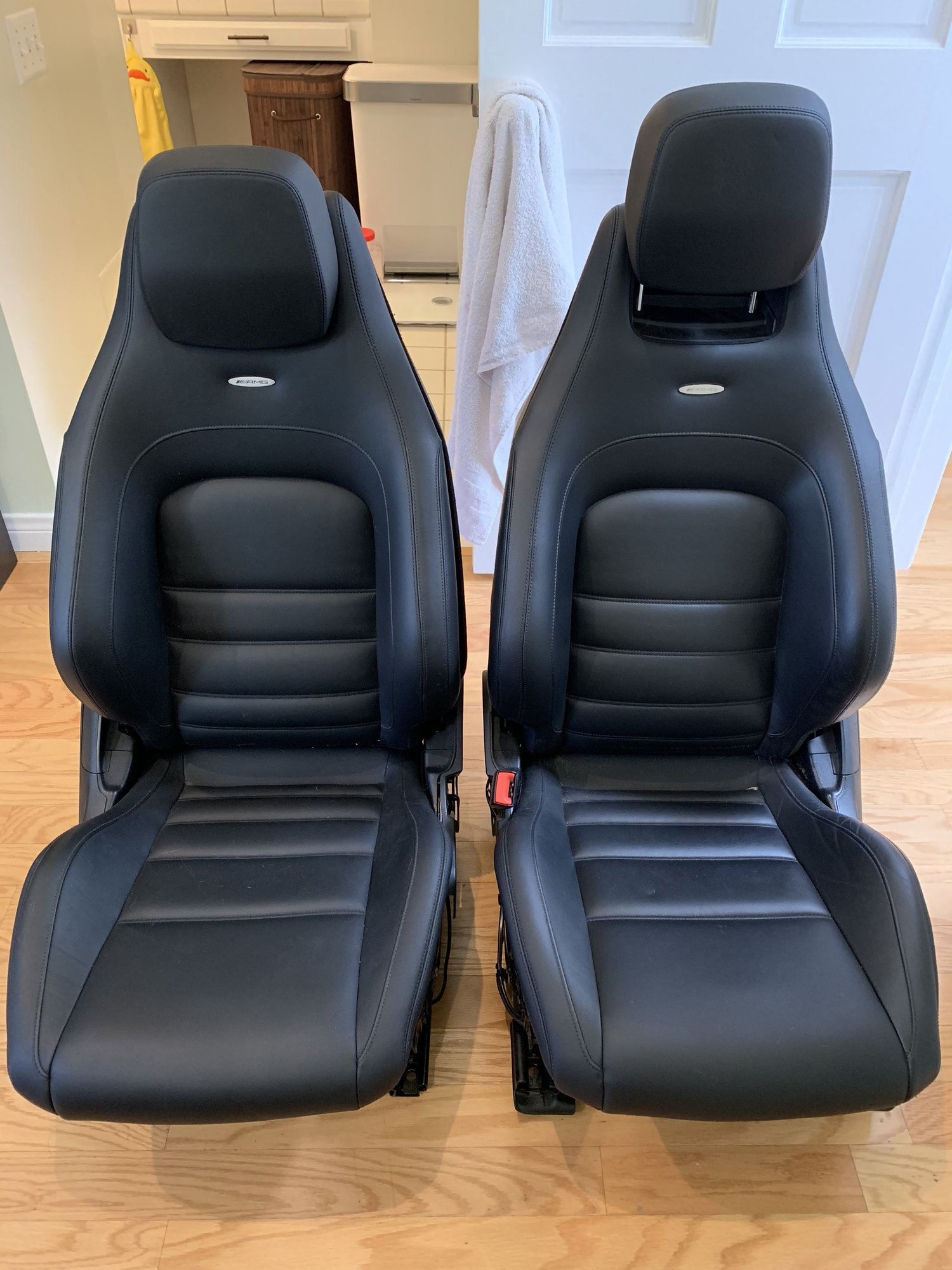 Interior/Upholstery - W204 C63 Coupe Seats - Front and Rear (2012) - Used - 2012 to 2015 Mercedes-Benz C63 AMG - Santa Monica, CA 90403, United States