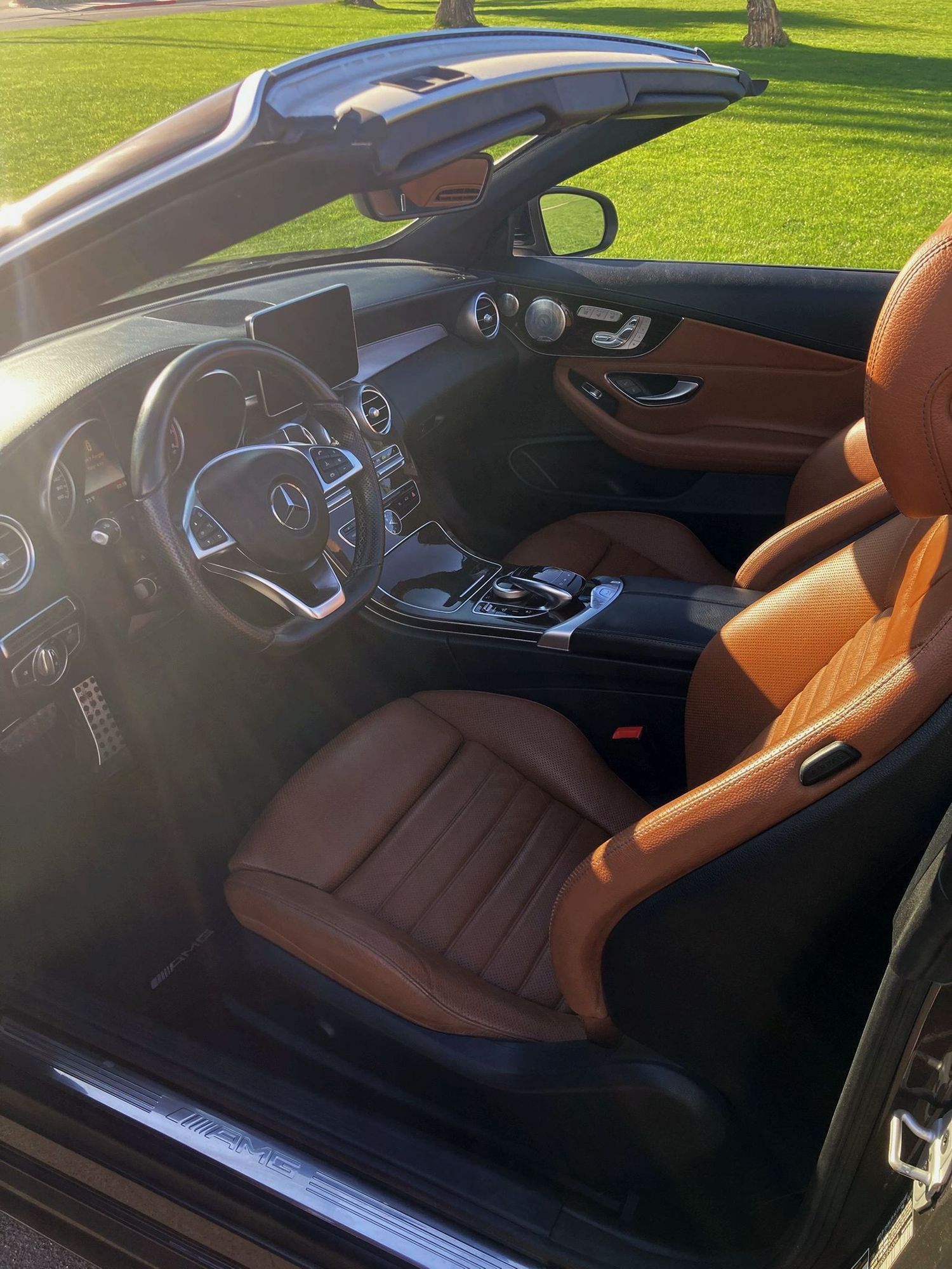 2018 Mercedes-Benz C43 AMG - Rare color-Incredible Deal: 2018 Mercedes-Benz Mercedes-AMG C-Class C 43 AMG Cabriole - Used - VIN WDDWK6EB7JF663264 - 102,500 Miles - 6 cyl - 2WD - Automatic - Convertible - Brown - Palm Springs, CA 92264, United States