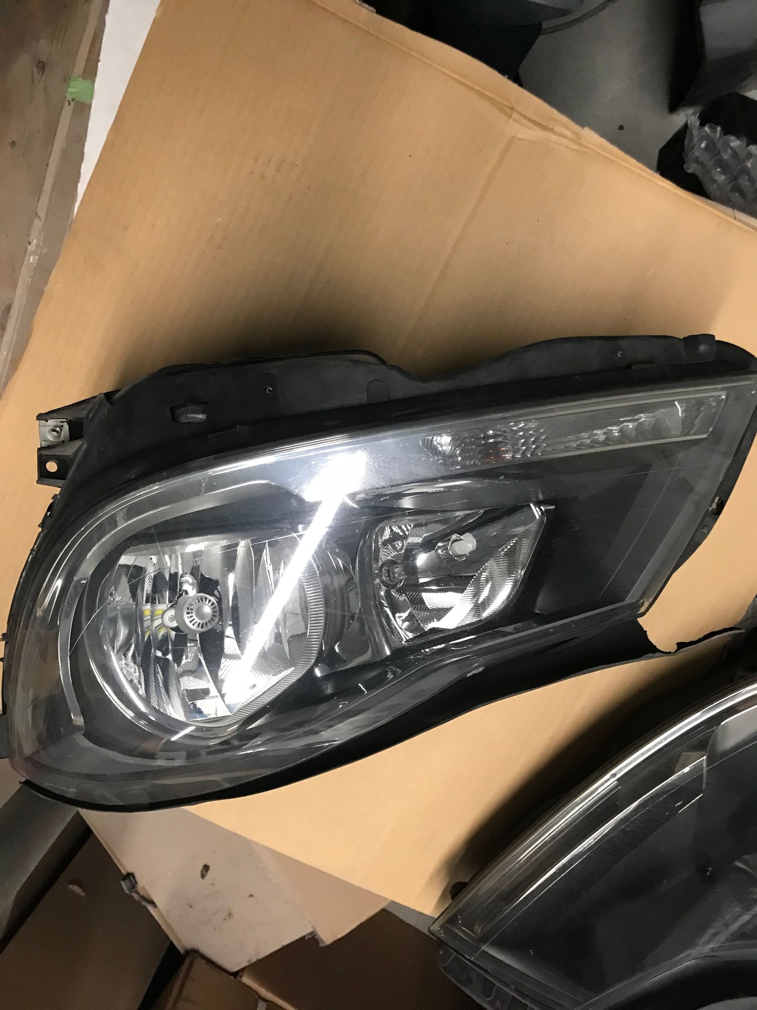 Lights - W204 headlights oem - Used - 2012 to 2014 Mercedes-Benz C300 - Bronx, NY 10466, United States