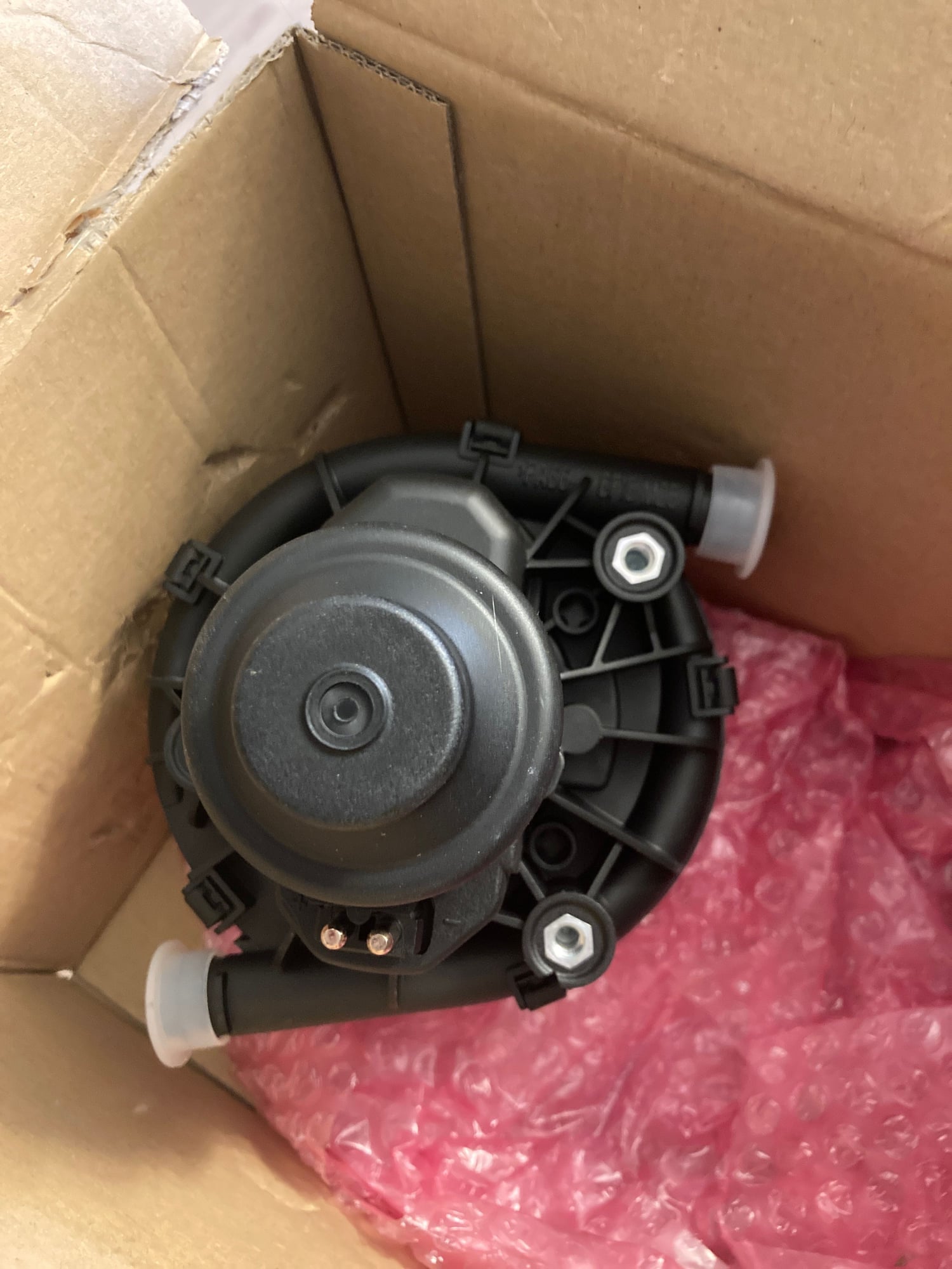 Engine - Exhaust - Secondary Air Injection Pump - New - 2006 to 2011 Mercedes-Benz E350 - Middletown, NJ 07718, United States