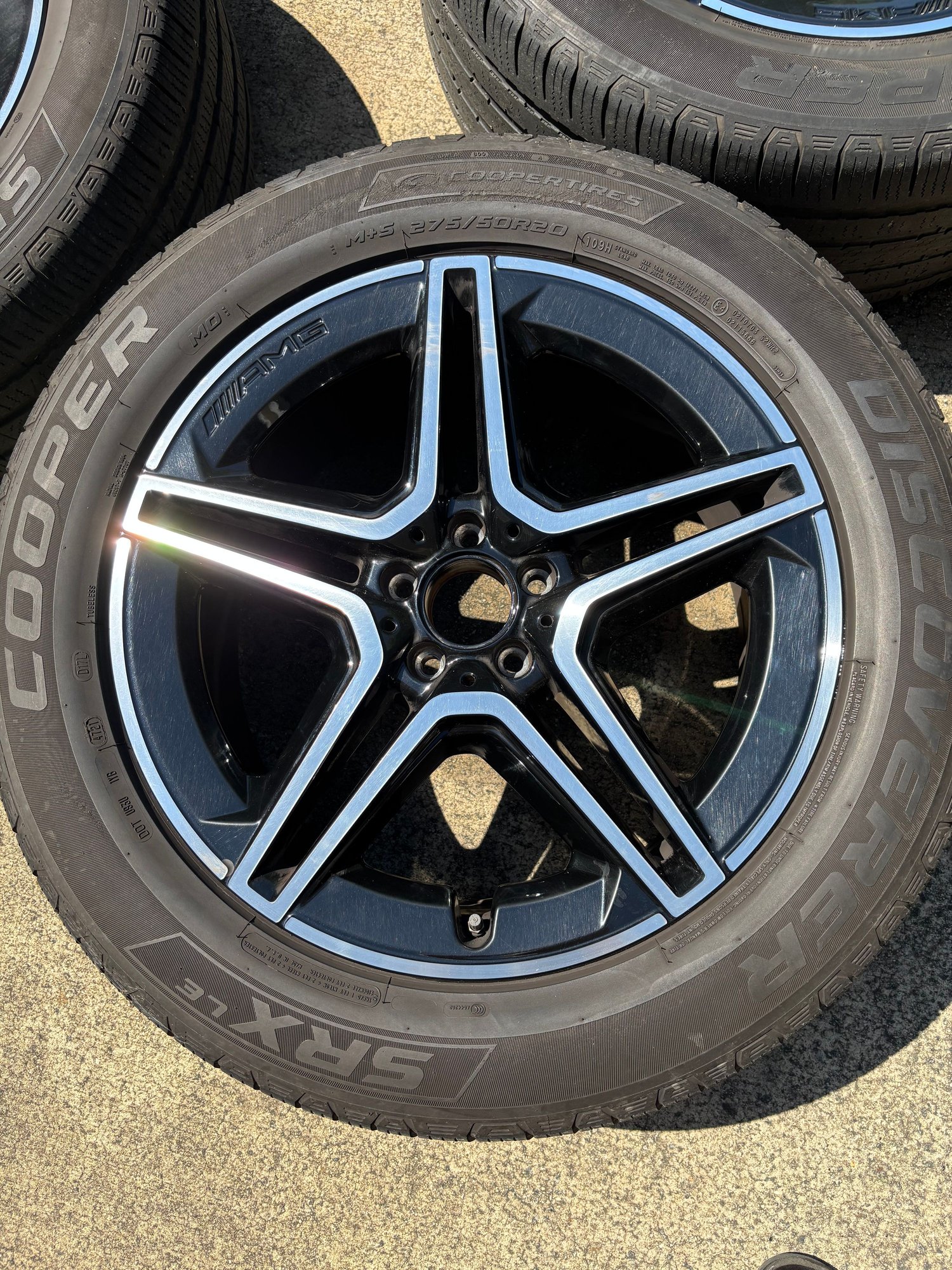 Wheels and Tires/Axles - 5-Spoke AMG Wheels w/ Black Accents 20” - Used - All Years  All Models - Charlotte, NC 28209, United States