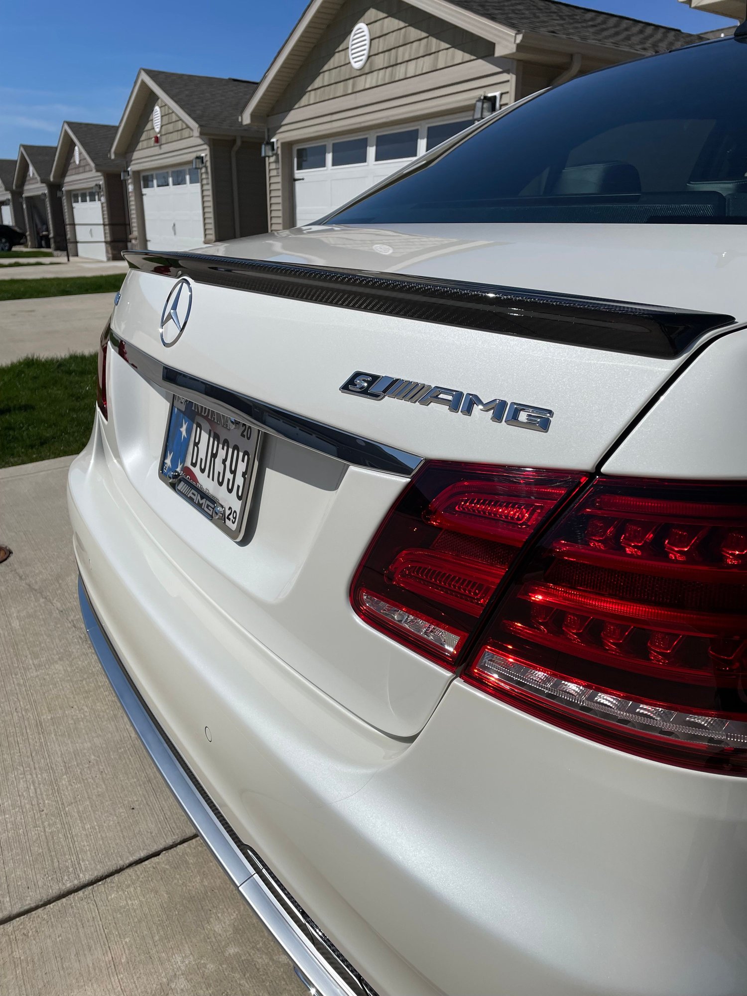 2015 Mercedes-Benz E63 AMG S - 2015 E63 S 4MATIC Sedan - low miles, pristine condition, transferable ext. warranty - Used - VIN WDDHF7GB7FB101718 - 11,649 Miles - 8 cyl - AWD - Automatic - Sedan - White - Fort Wayne, IN 46814, United States