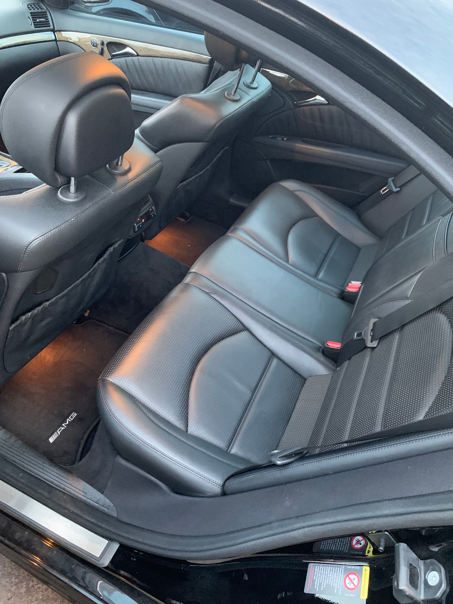 2008 Mercedes-Benz E63 AMG - 2008 E63 AMG 79.9k MILES - Used - VIN WBDUF77X08B194880 - 80,003 Miles - 8 cyl - Automatic - Sedan - Black - Springfield, VA 22150, United States