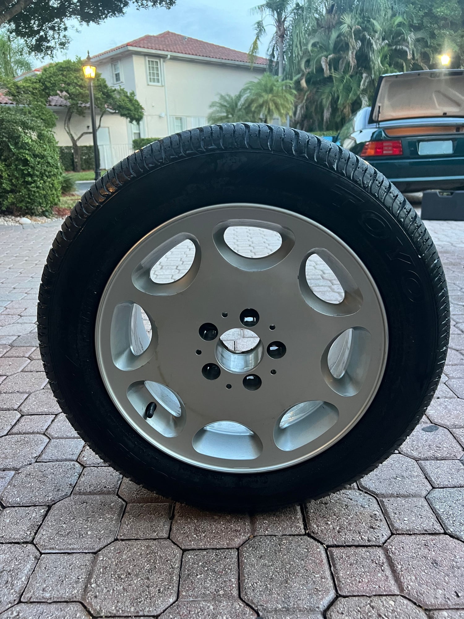 Wheels and Tires/Axles - MB OEM CODE 652 8-HOLE LIGHT ALLOY WHEEL & BRAND NEW TOYO PROXES FZ4 P225/55/R16 - Used - Doral, FL 33178, United States