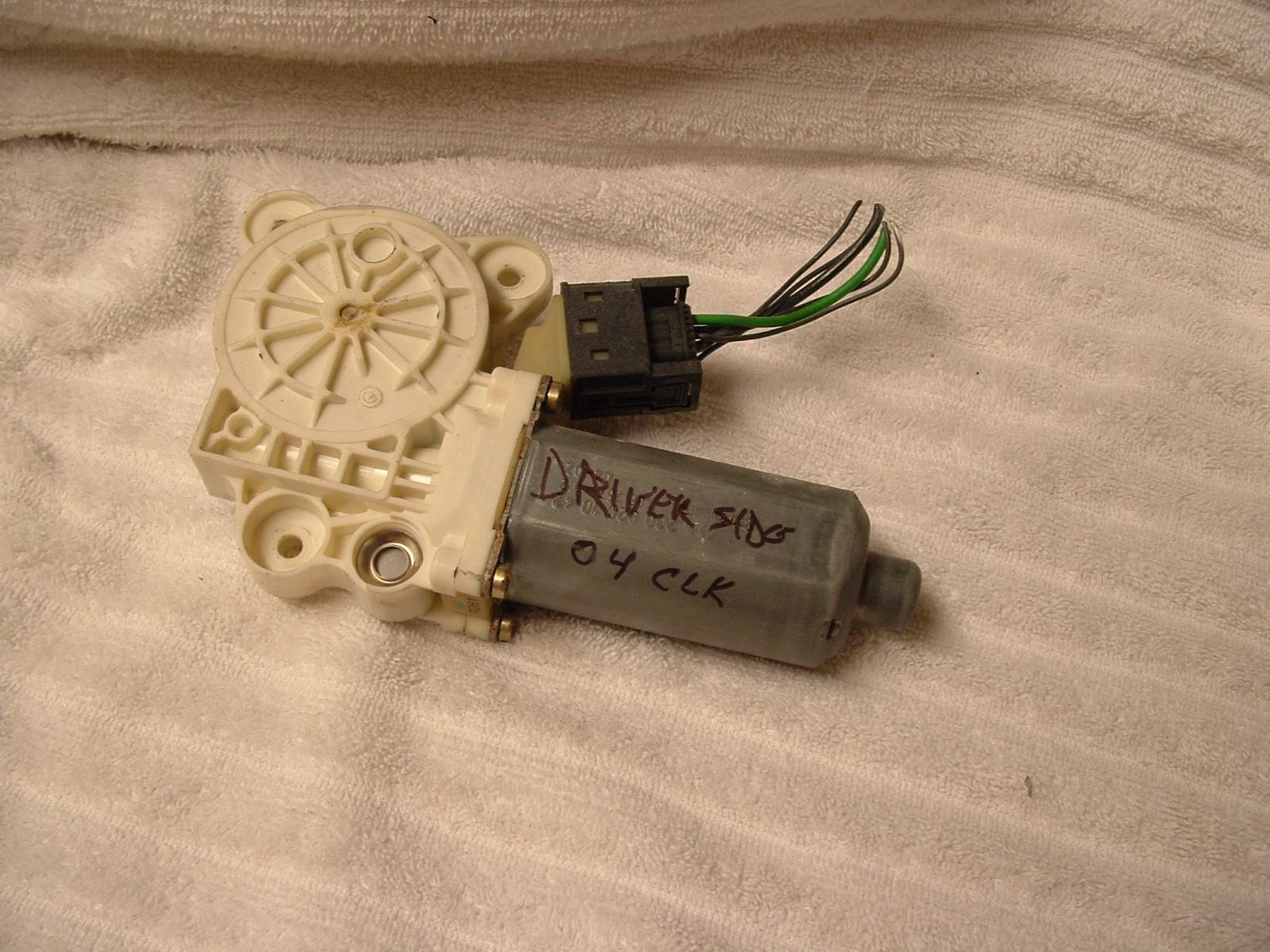 Interior/Upholstery - WORKS PERFECTLY, CLEAN DRIVER'S SIDE POWER WINDOW MOTOR - Used - 2004 Mercedes-Benz CLK320 - Altamonte Springs, FL 32701, United States