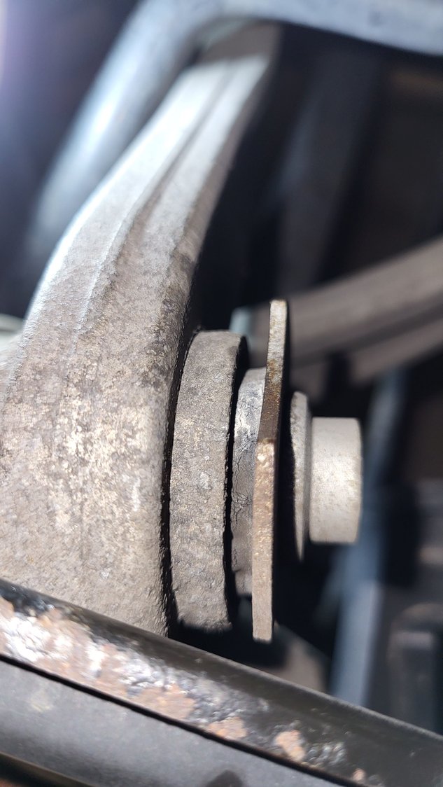 Camber arm