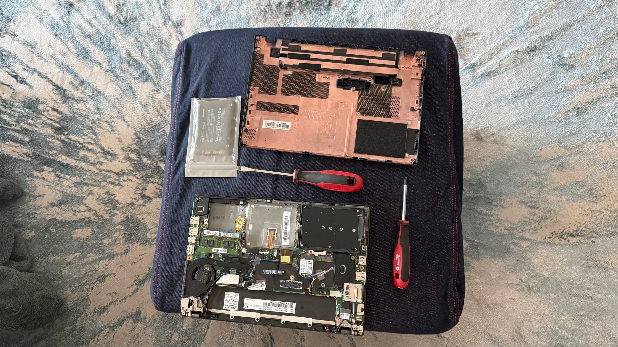 Installing the BenzNinja hard drive in my scanner laptop