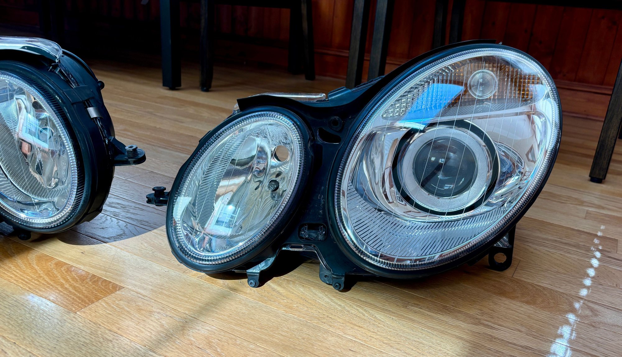 Lights - W211 E class bi-xenon active curve headlights - Used - 2003 to 2006 Mercedes-Benz E-Class - New Haven, CT 06513, United States