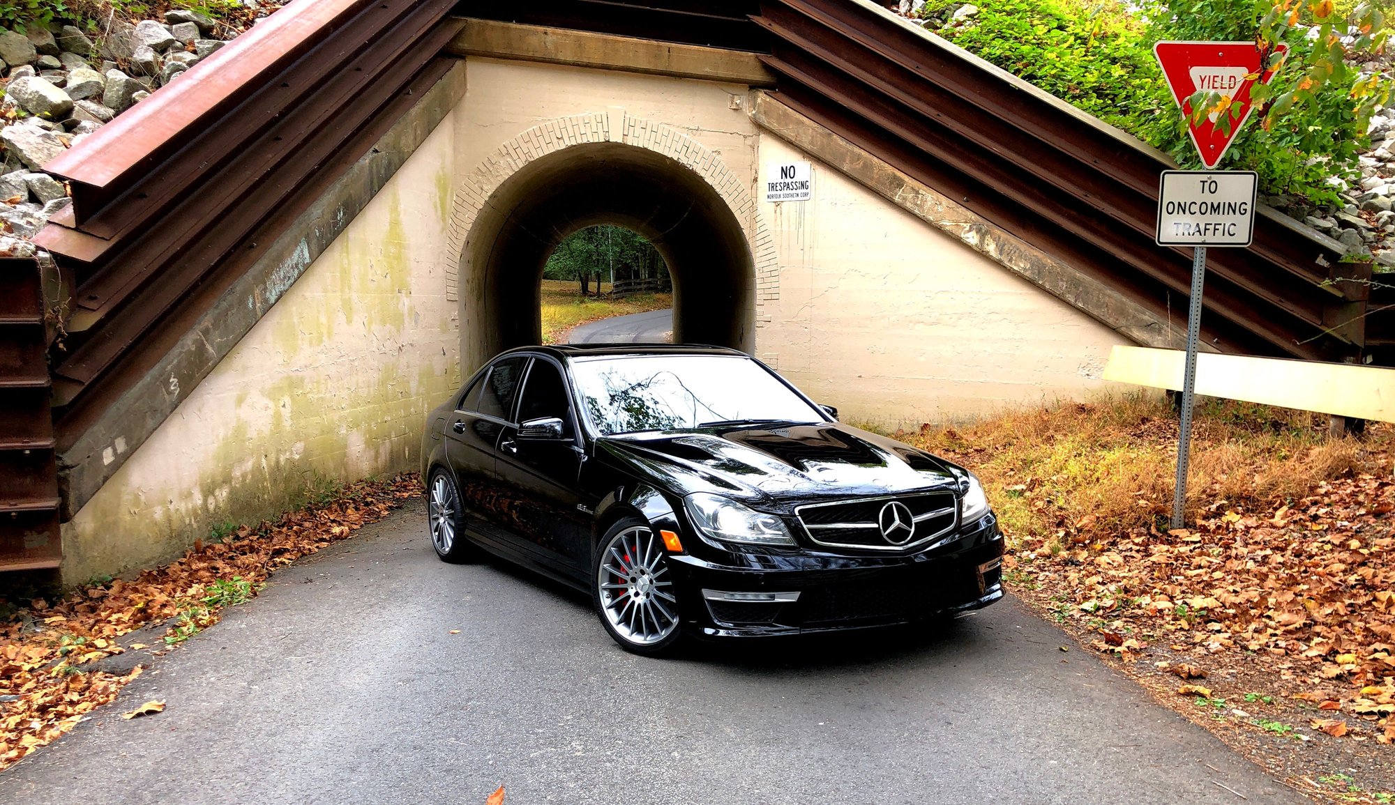 2013 Mercedes-Benz C63 AMG - 2013 C63 P31 Sedan w/LSD, 43k miles, Loaded *New MB Cams, Lifters & Adjusters* - Used - VIN WDDGF7HB7DA750951 - 43,919 Miles - 8 cyl - 2WD - Automatic - Sedan - Black - Arlington, VA 22213, United States
