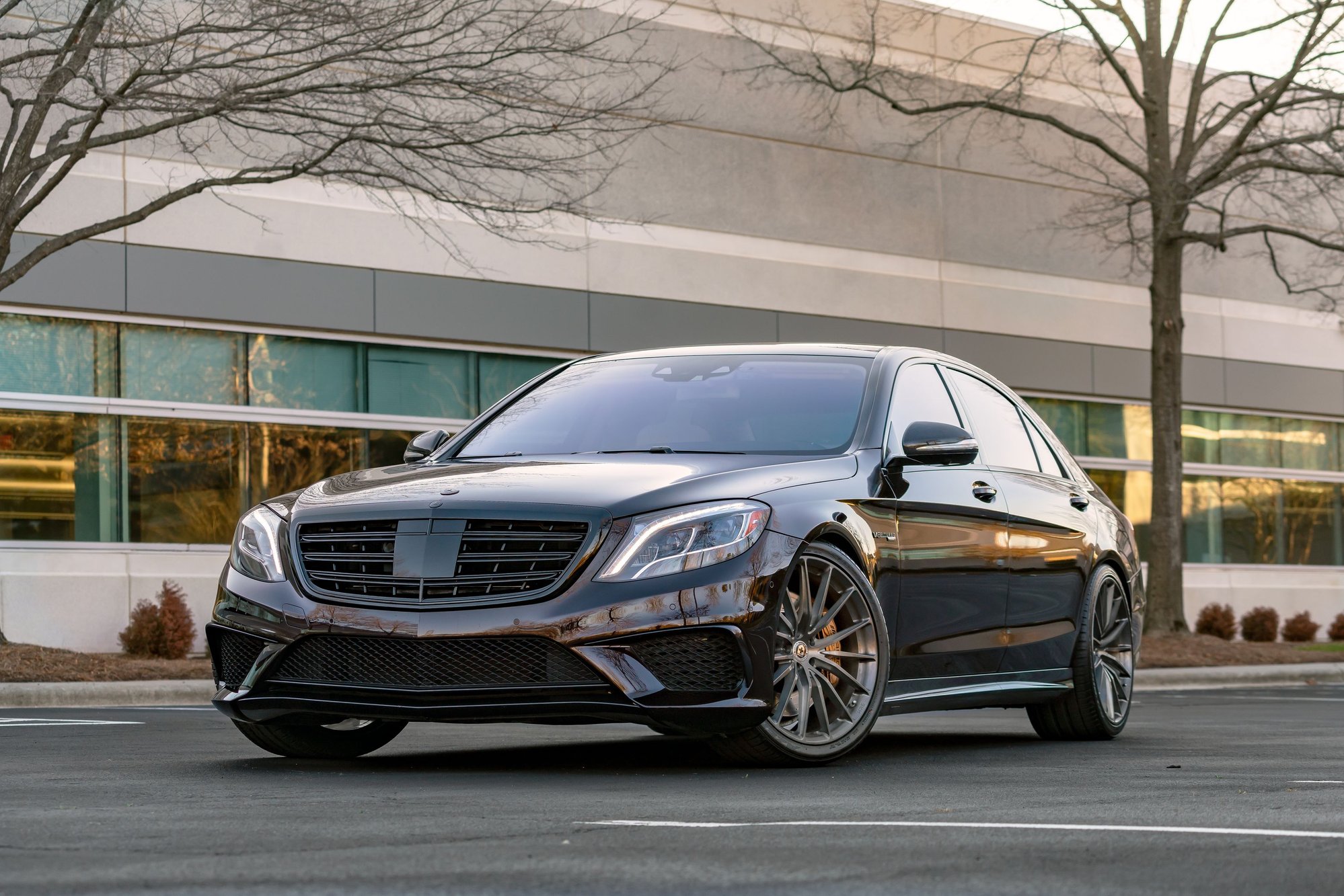 2015 Mercedes-Benz S63 AMG - 2015 Mercedes Benz S63 AMG With Warranty - Used - VIN WDDUG7JB9FA121060 - 47,000 Miles - 8 cyl - AWD - Automatic - Sedan - Black - Raleigh, NC 27519, United States