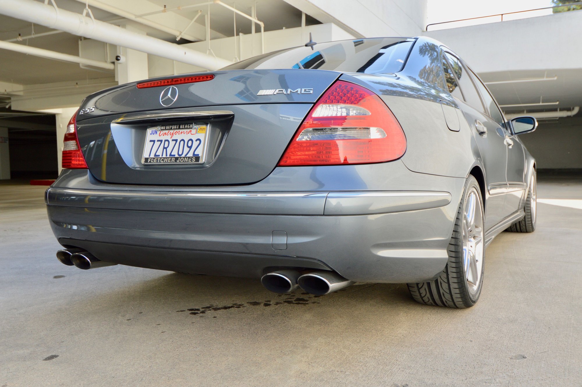 2006 Mercedes-Benz E55 AMG - 2006 E55 AMG - Used - VIN WDBUF76J06A854884 - 8 cyl - 2WD - Automatic - Sedan - Gray - Garden Grove, CA 92843, United States