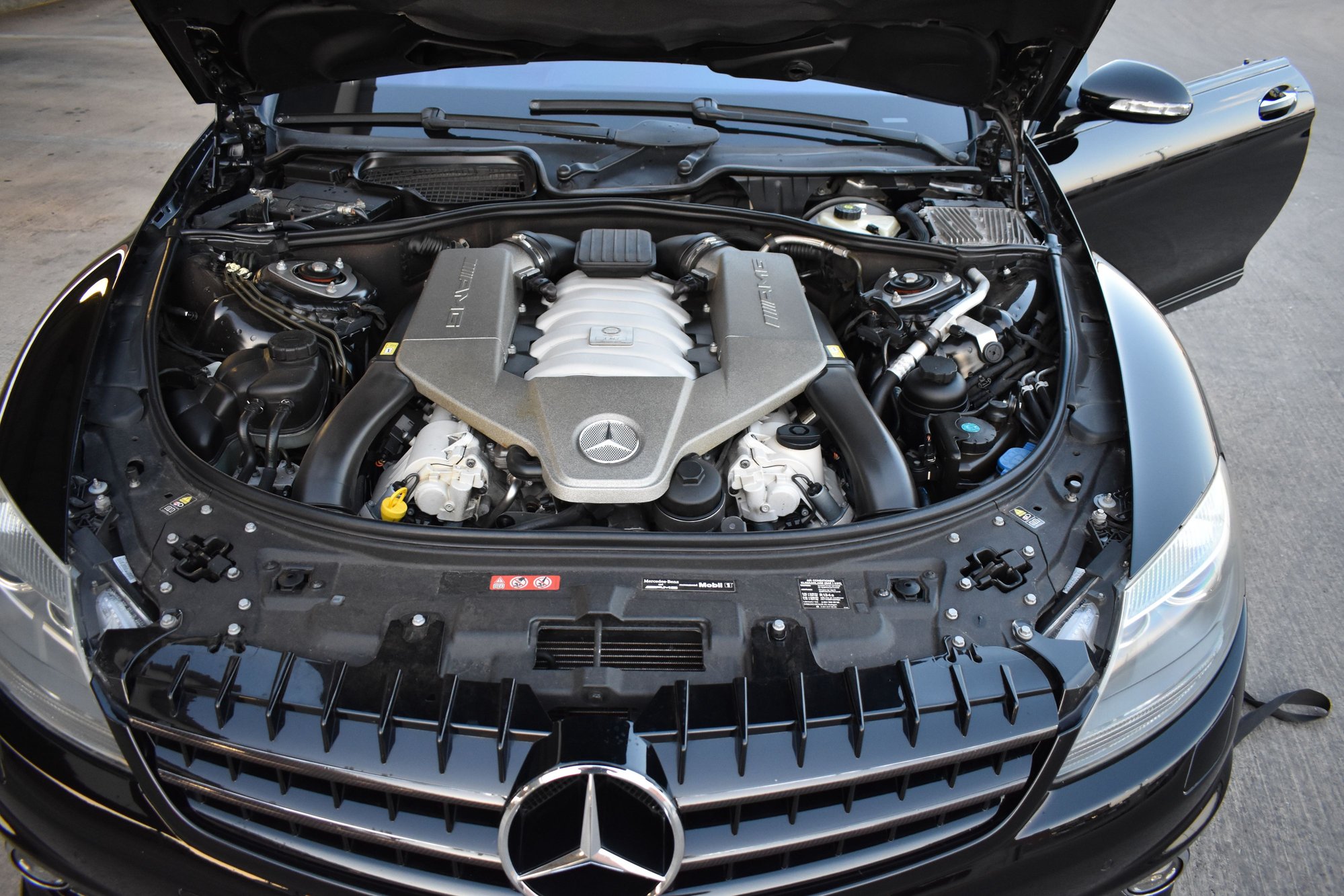 2008 Mercedes CL63 ///AMG Head bolts replaced Performance Package