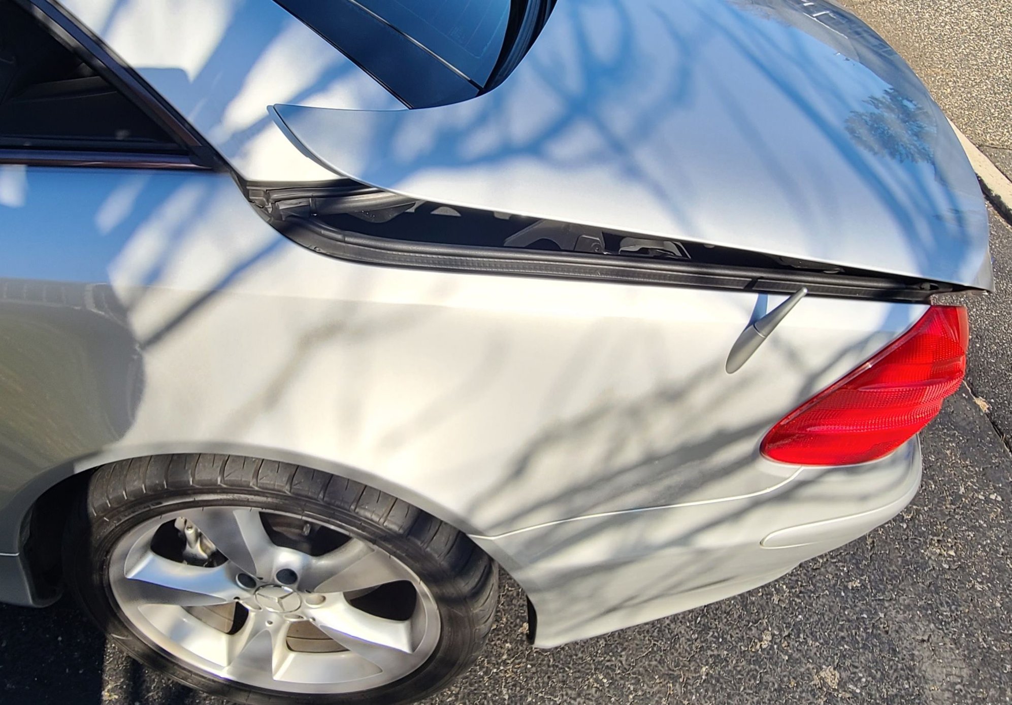 SL/R230 05 SL600 roof jammed Forums