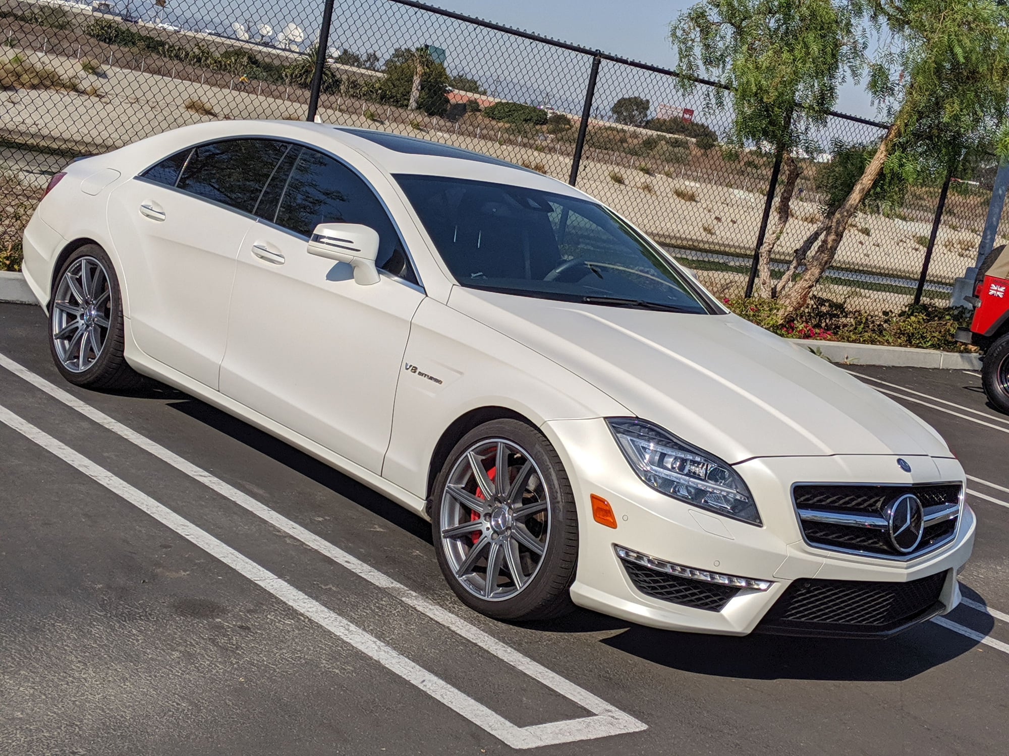 14 Cls63 Amg S Model 4matic White Black Fully Loaded Mbworld Org Forums