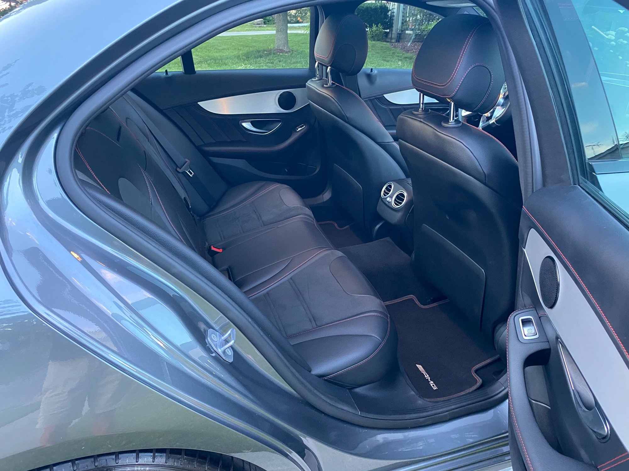 2019 Mercedes-Benz C43 AMG - 2019 C43 AMG - LOW MILES/IMMACUALTE - Used - VIN 55SWF6EB8KU294594 - 13,000 Miles - 6 cyl - AWD - Automatic - Sedan - Gray - Elmhurst, IL 60126, United States