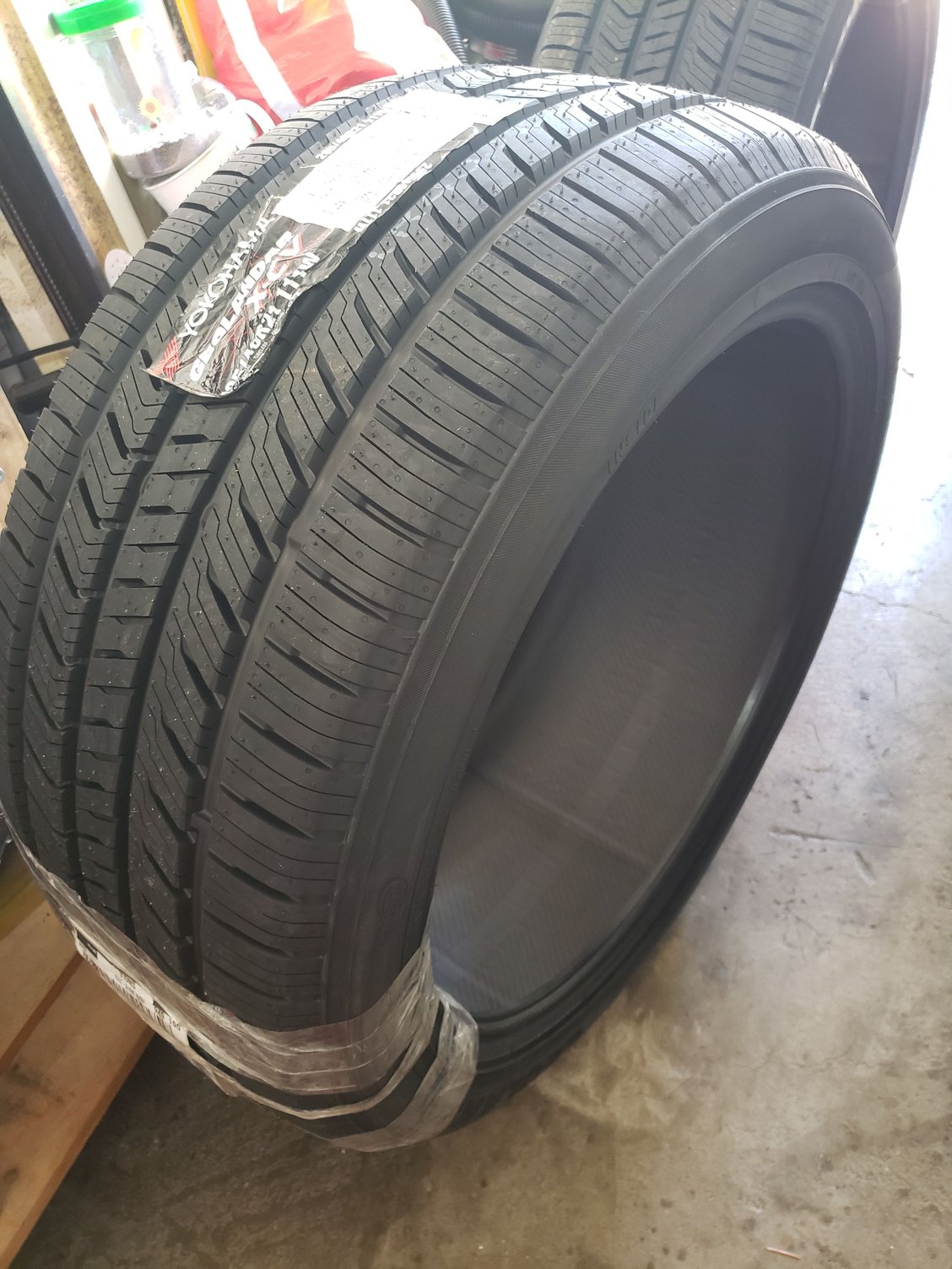 Another Tire Option for 295/40r21..Yokohama Geolander XCV