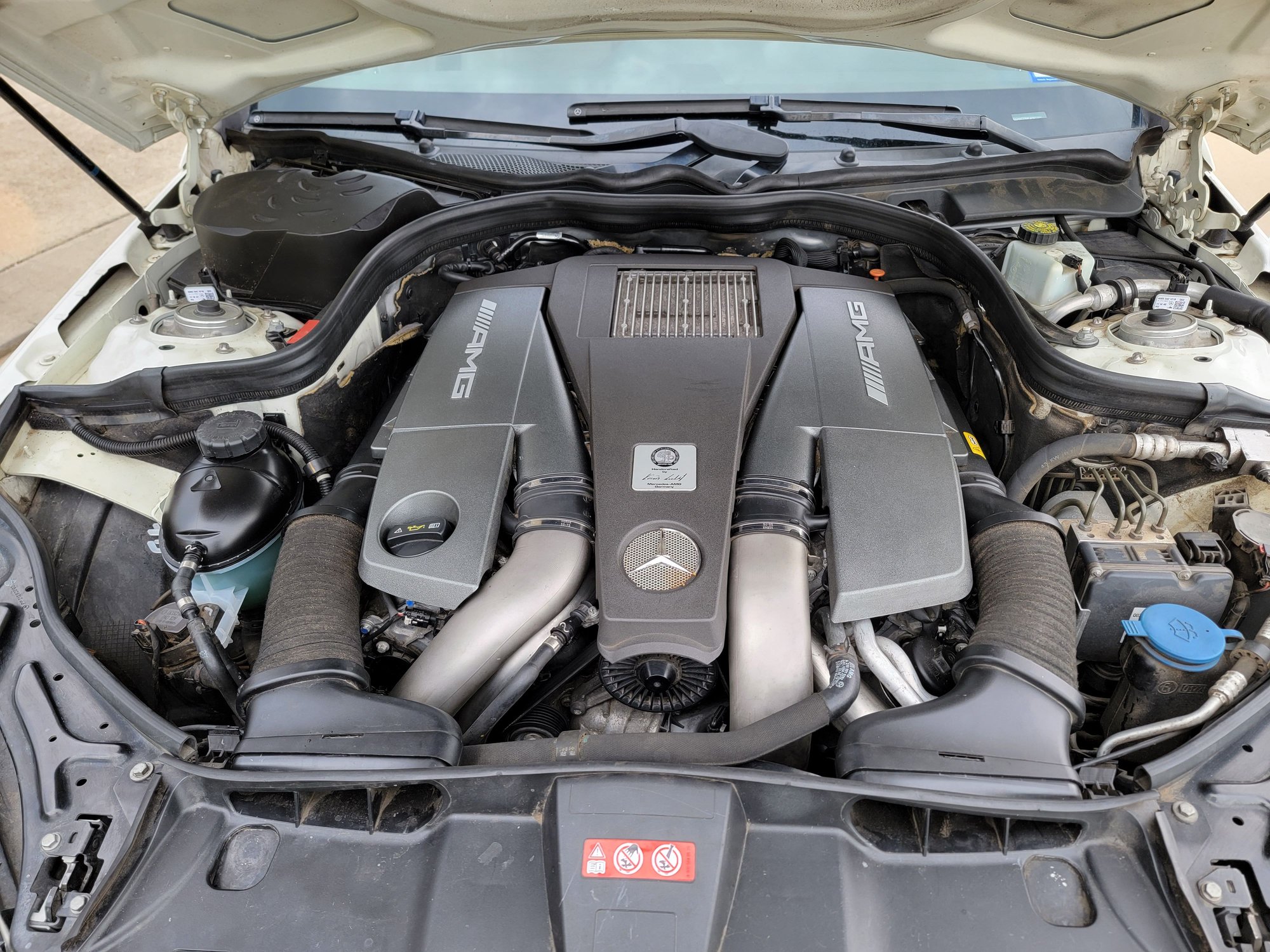 2012 Mercedes-Benz E63 AMG - 2012 E63 AMG Wagon - Used - VIN WDDHH7EB8CA581105 - 129,600 Miles - 8 cyl - 2WD - Automatic - Wagon - White - Houston, TX 77449, United States