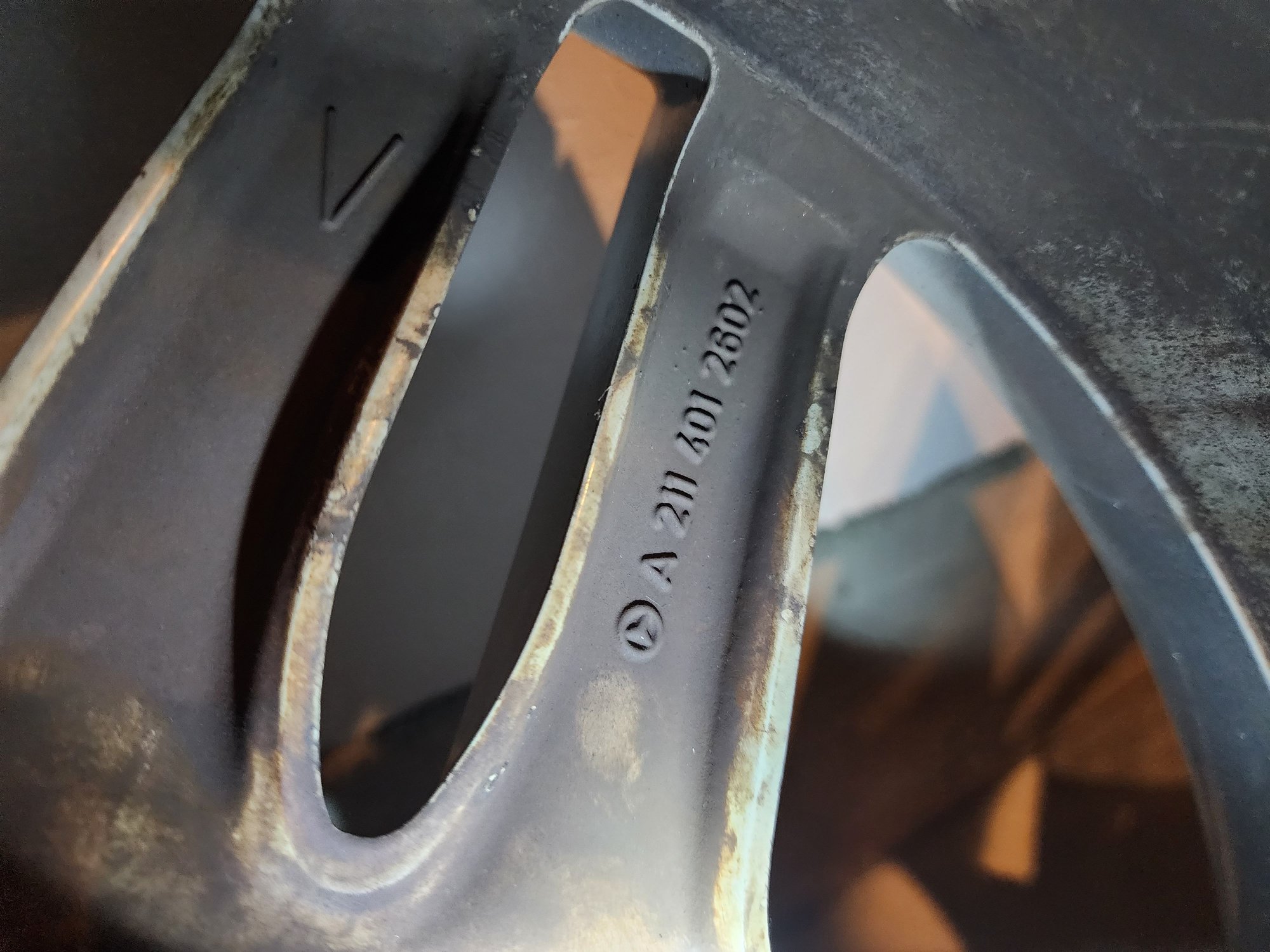 Wheels and Tires/Axles - *FOR SALE* 18" OEM AMG Twin Spoke Wheels - Used - 2003 to 2009 Mercedes-Benz E-Class - 2003 to 2009 Mercedes-Benz SL-Class - 2003 to 2009 Mercedes-Benz CLS-Class - 2003 to 2009 Mercedes-Benz S-Class - Medford, OR 97504, United States