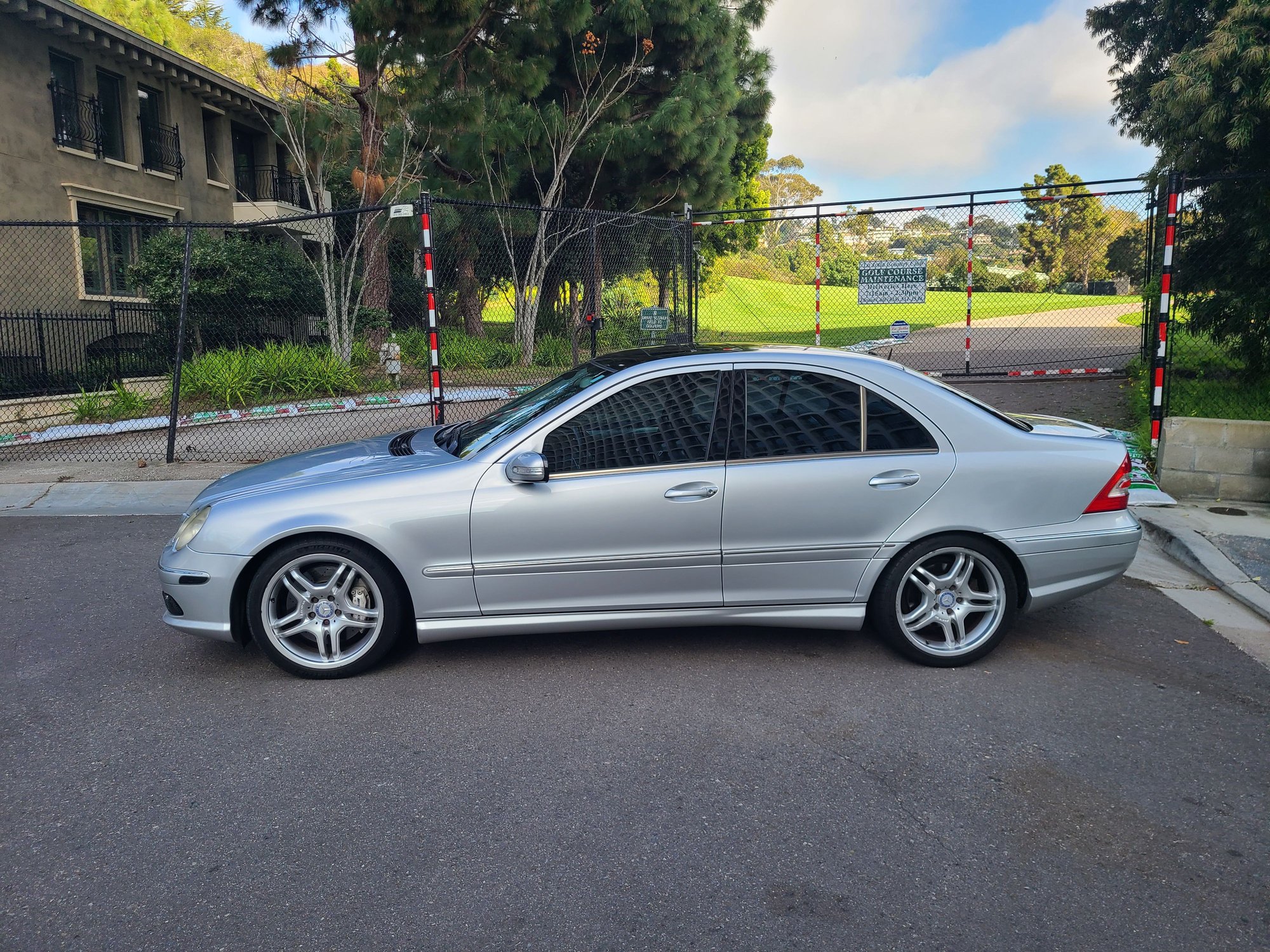 2005 Mercedes-Benz C55 AMG - 2005 Mercedes-Benz C55 AMG - $9,500 (Phoenix AZ) - Used - VIN WDBRF76J95F594184 - 141,000 Miles - 8 cyl - 2WD - Automatic - Sedan - Silver - Phoenix, AZ 85028, United States