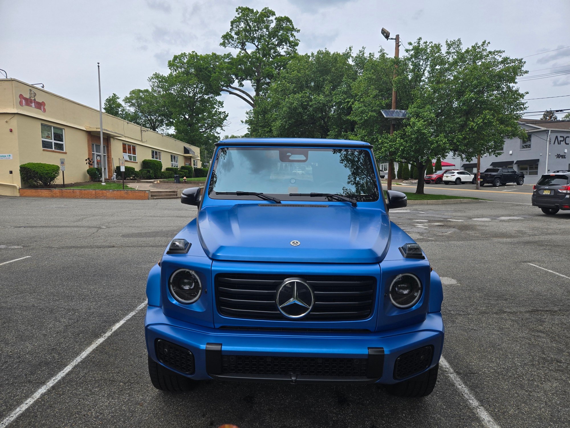 2025 Mercedes-Benz G-Class - 2025 G580 South Sea Blue Magno For Sale (NJ Tax Discount) - Used - VIN W1NWM0ABXSX017325 - 3,500 Miles - Franklin Lakes, NJ 07417, United States