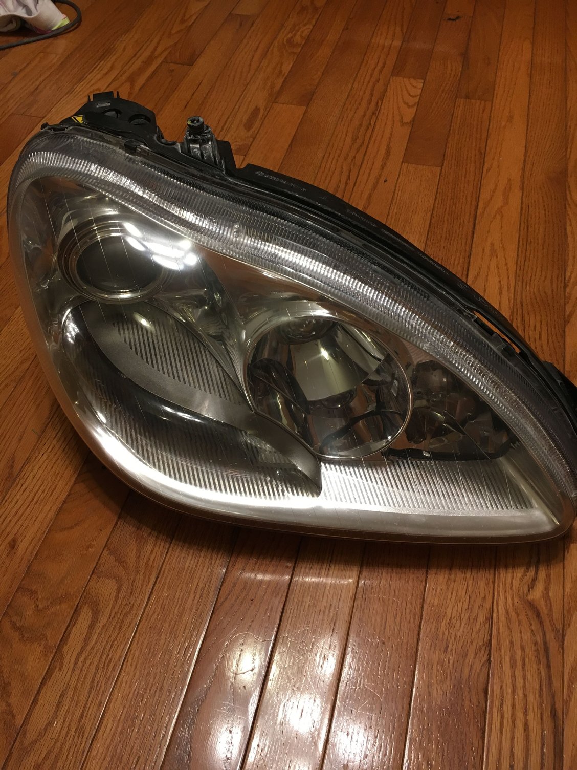 Lights - W220 oem hid headlights 03-06 - Used - 2003 to 2006 Mercedes-Benz S500 - Liberty, MO 64068, United States