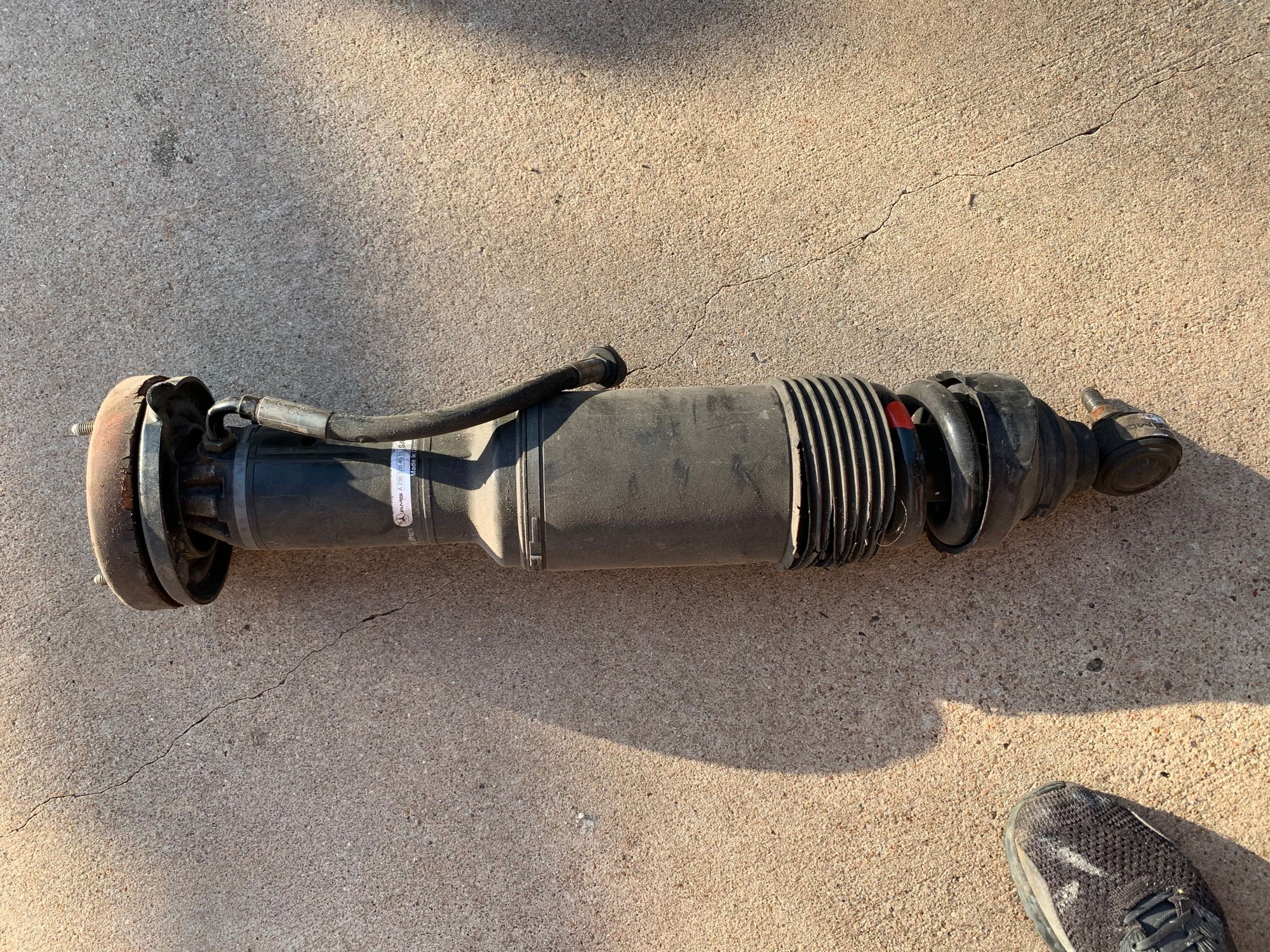 Steering/Suspension - Original ABC struts pulled off a 2004 SL55 AMG - Used - 2003 to 2009 Mercedes-Benz SL-Class - Austin, TX 78745, United States