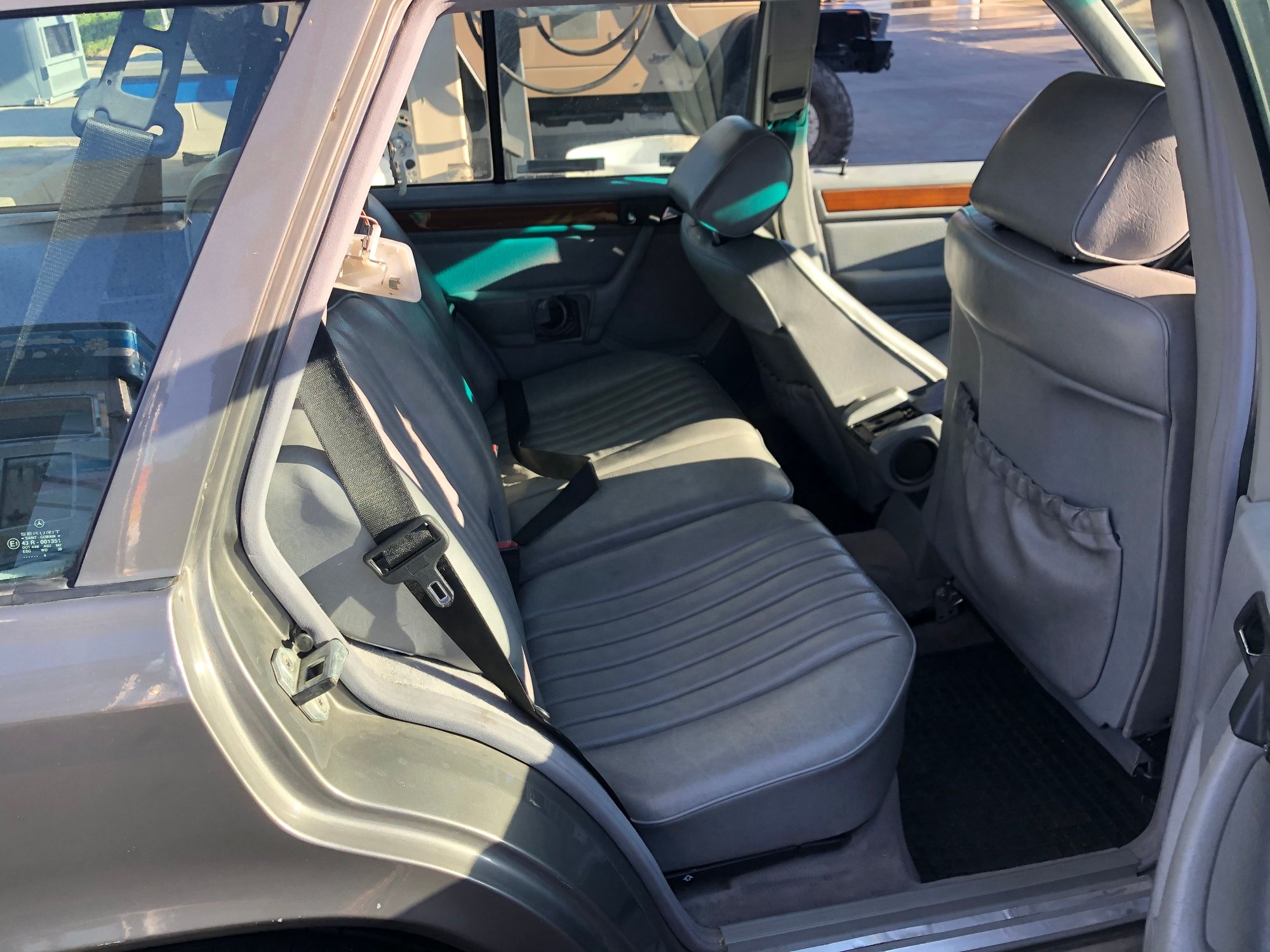 1994 Mercedes-Benz E320 - S124 E320 wagon for sale - Used - VIN Wdbea92e1rf287082 - 248,000 Miles - 6 cyl - Automatic - Wagon - Gray - Cypress, CA 90630, United States