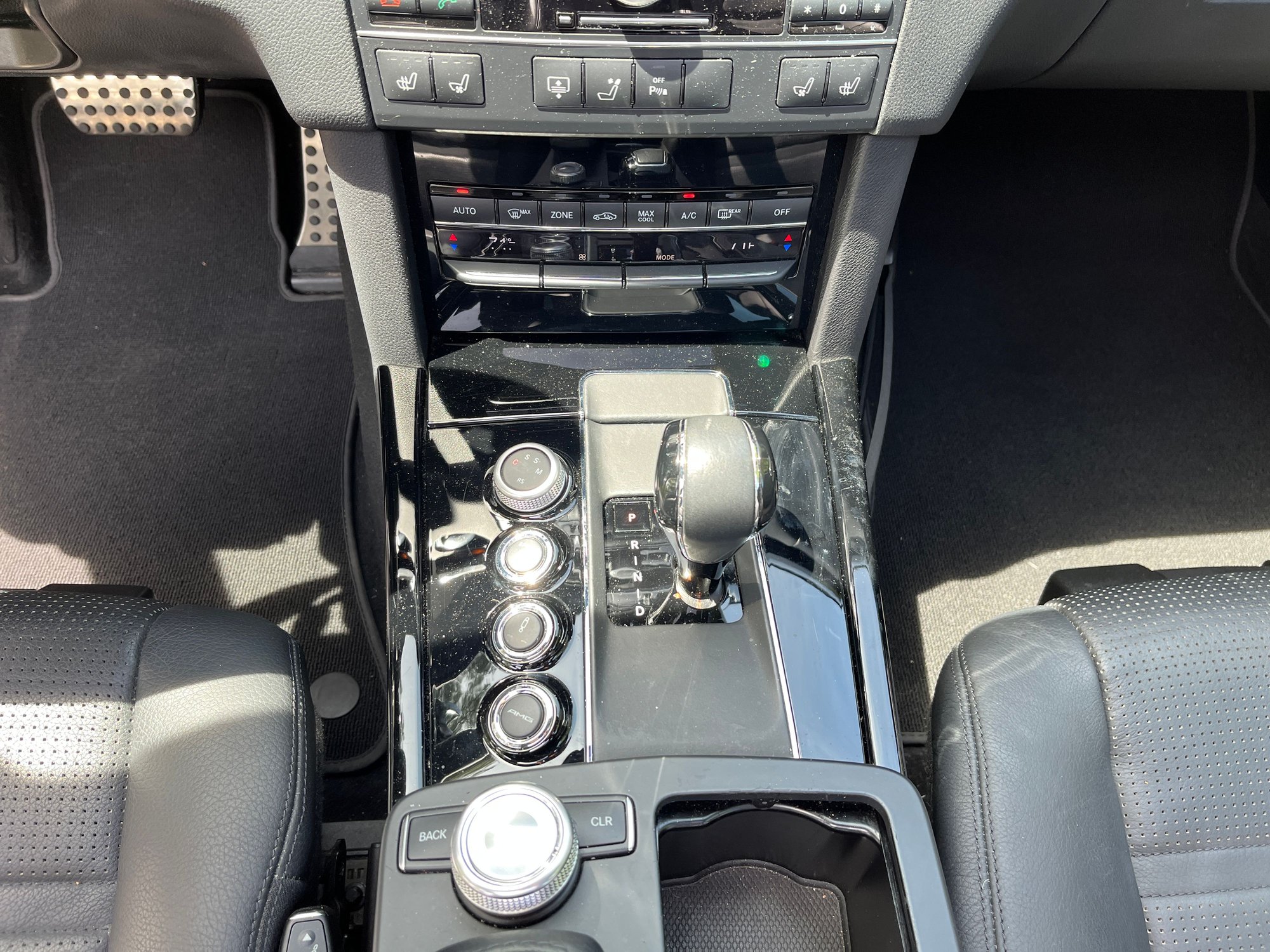 2011 Mercedes-Benz E63 AMG - 2011 Mercedes-Benz E-Class AMG E63 P30 - $39,900 (South Easton) - Used - VIN wddhf7hb0ba308269 - 72,169 Miles - 8 cyl - 2WD - Automatic - Sedan - Silver - South Easton, MA 02375, United States
