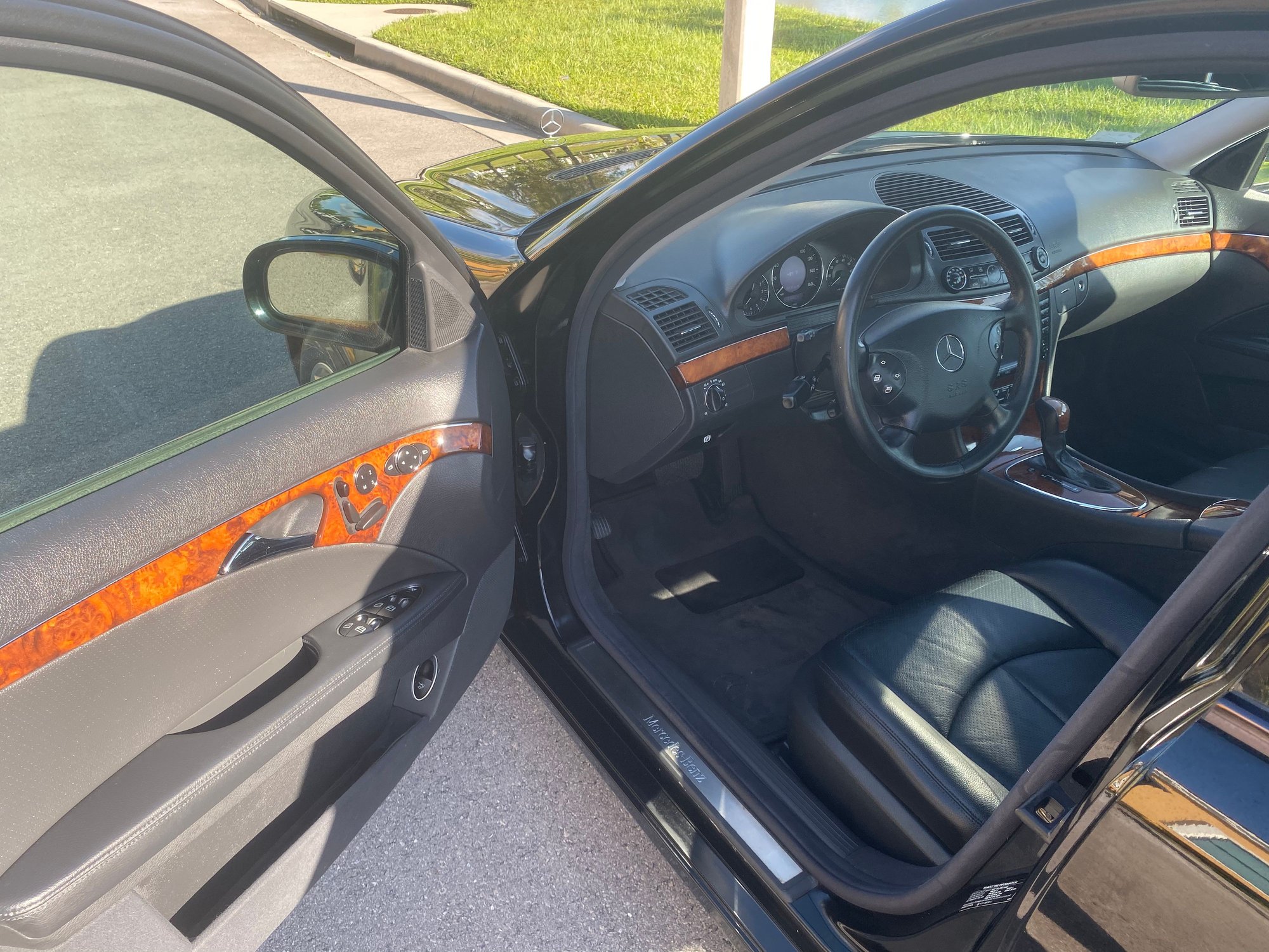 2004 Mercedes-Benz E320 - 2004 e320 4matic low miles - Used - VIN Wdbuf82j64x122037 - 37,000 Miles - 6 cyl - 4WD - Naples, FL 34109, United States