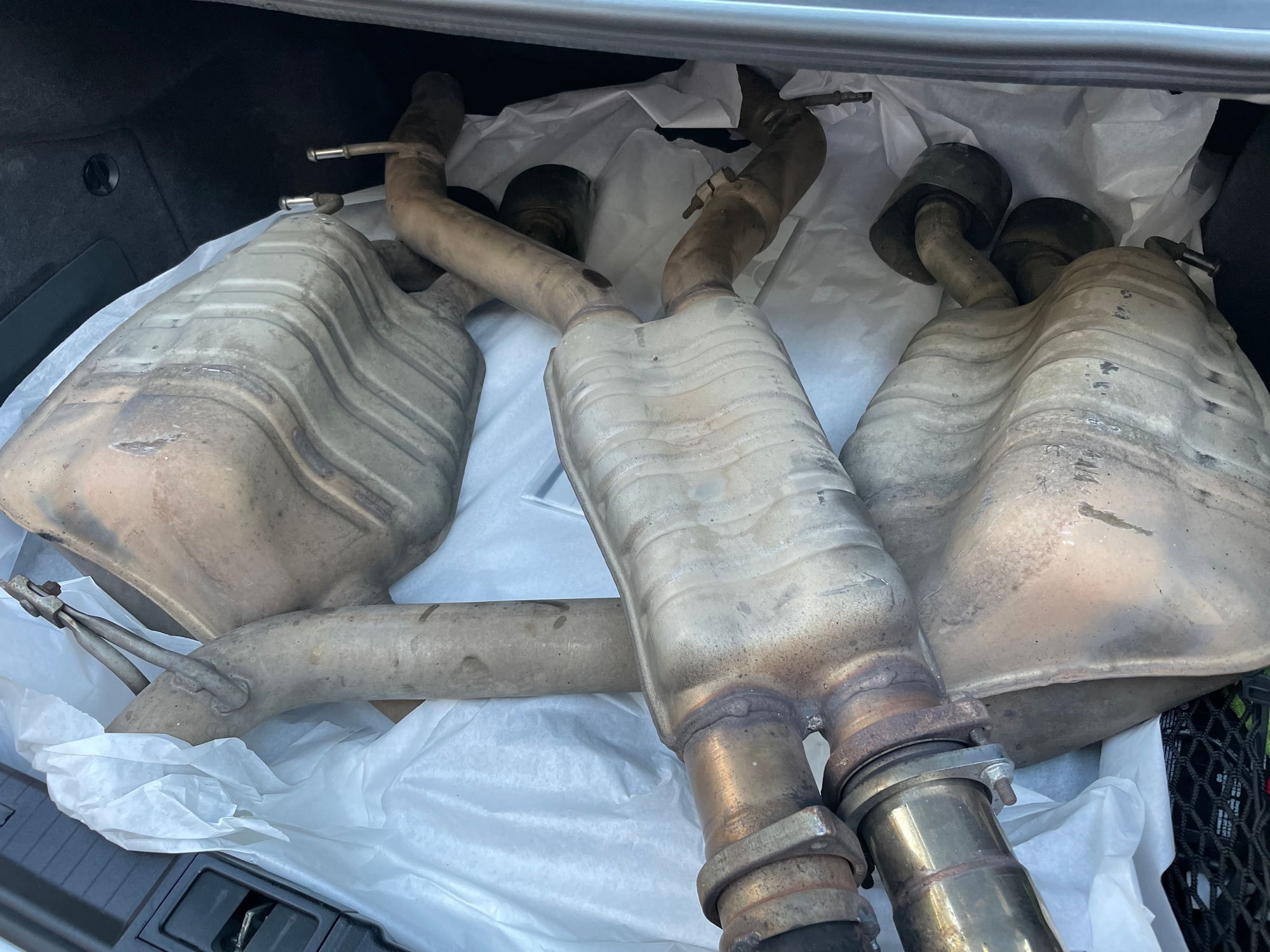 Engine - Exhaust - W211 E55 E63 AMG Mufflers and Exhaust Mid Pipes - Used - Pembroke Pines, FL 33029, United States