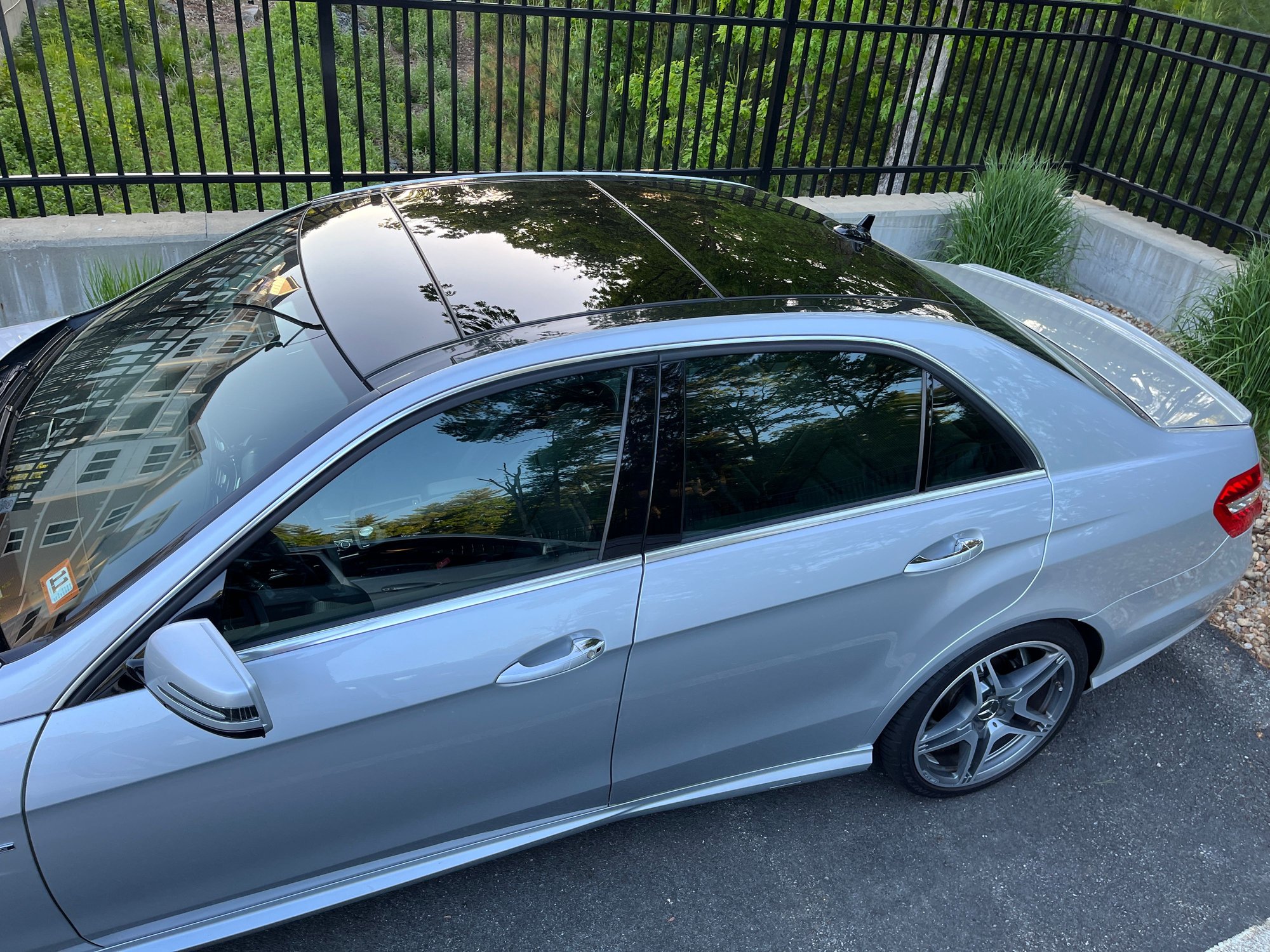 2011 Mercedes-Benz E63 AMG - 2011 Mercedes-Benz E-Class AMG E63 P30 - $39,900 (South Easton) - Used - VIN wddhf7hb0ba308269 - 72,169 Miles - 8 cyl - 2WD - Automatic - Sedan - Silver - South Easton, MA 02375, United States