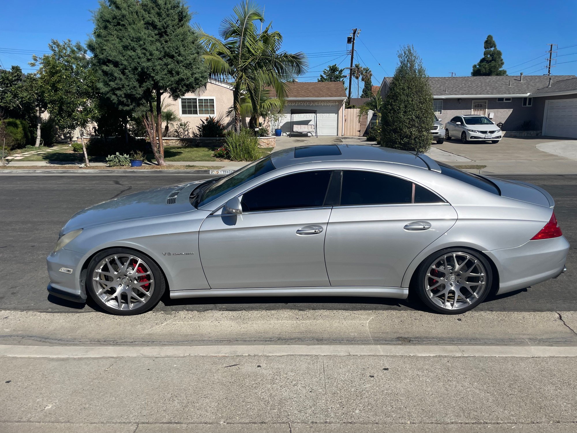 2006 Mercedes-Benz CLS55 AMG - Mint Cls55 for sale - Used - VIN WDDDJ76X66A040877 - 150,000 Miles - 8 cyl - 2WD - Automatic - Sedan - Silver - Los Angeles, CA 90012, United States