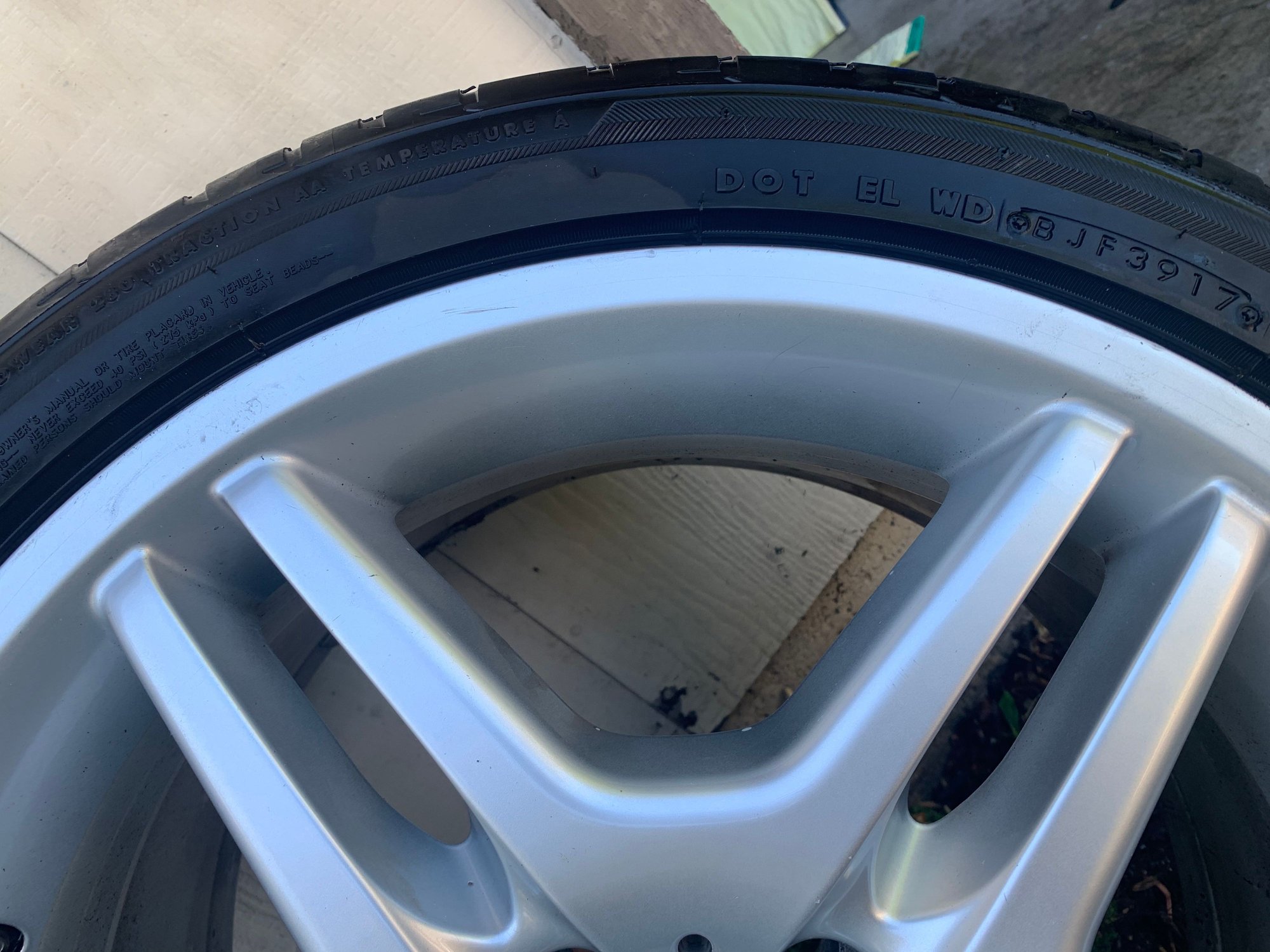 Wheels and Tires/Axles - W211 AMG E55 rear wheel & tire - Used - 2003 to 2006 Mercedes-Benz E55 AMG - San Jose, CA 95132, United States