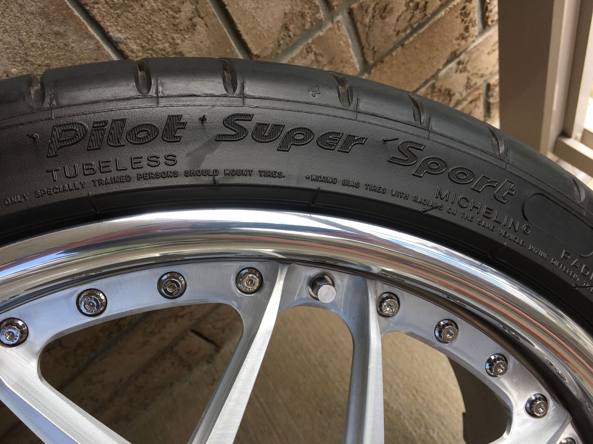 Wheels and Tires/Axles - 19" 3-Piece Forged HRE 590RS - Used - 2008 to 2015 Mercedes-Benz C63 AMG - Toronto, ON L3Z0B5, Canada