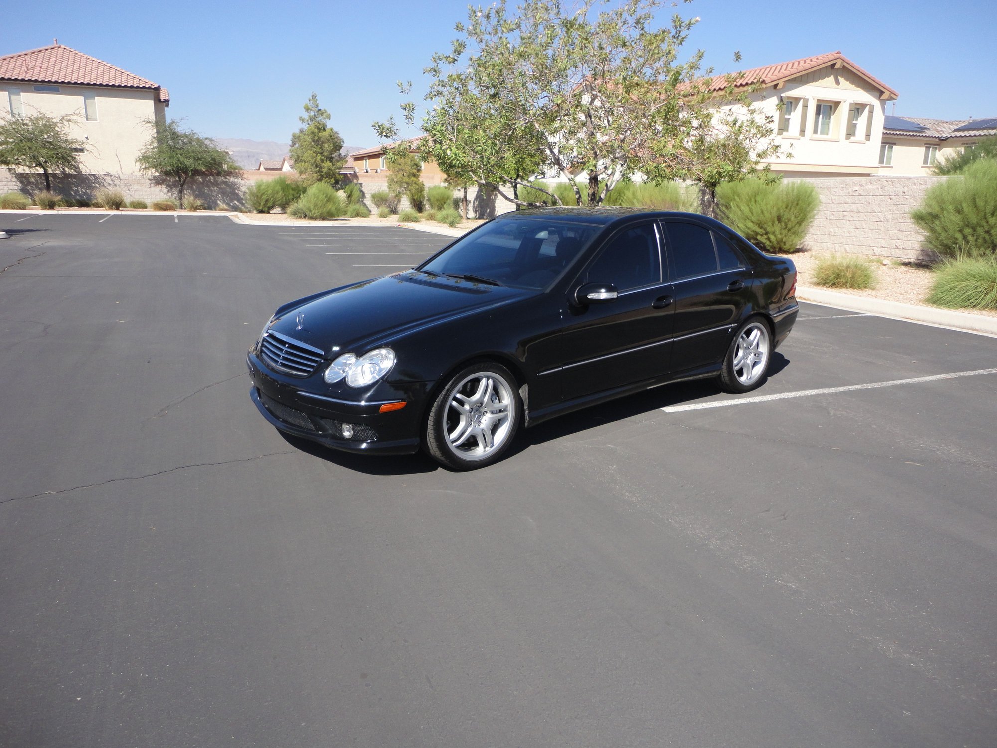 2005 Mercedes-Benz C55 AMG - 2005 C55 AMG - Used - VIN WDBRF76J25F608135 - 139,400 Miles - 8 cyl - 2WD - Automatic - Sedan - Black - North Las Vegas, NV 89031, United States